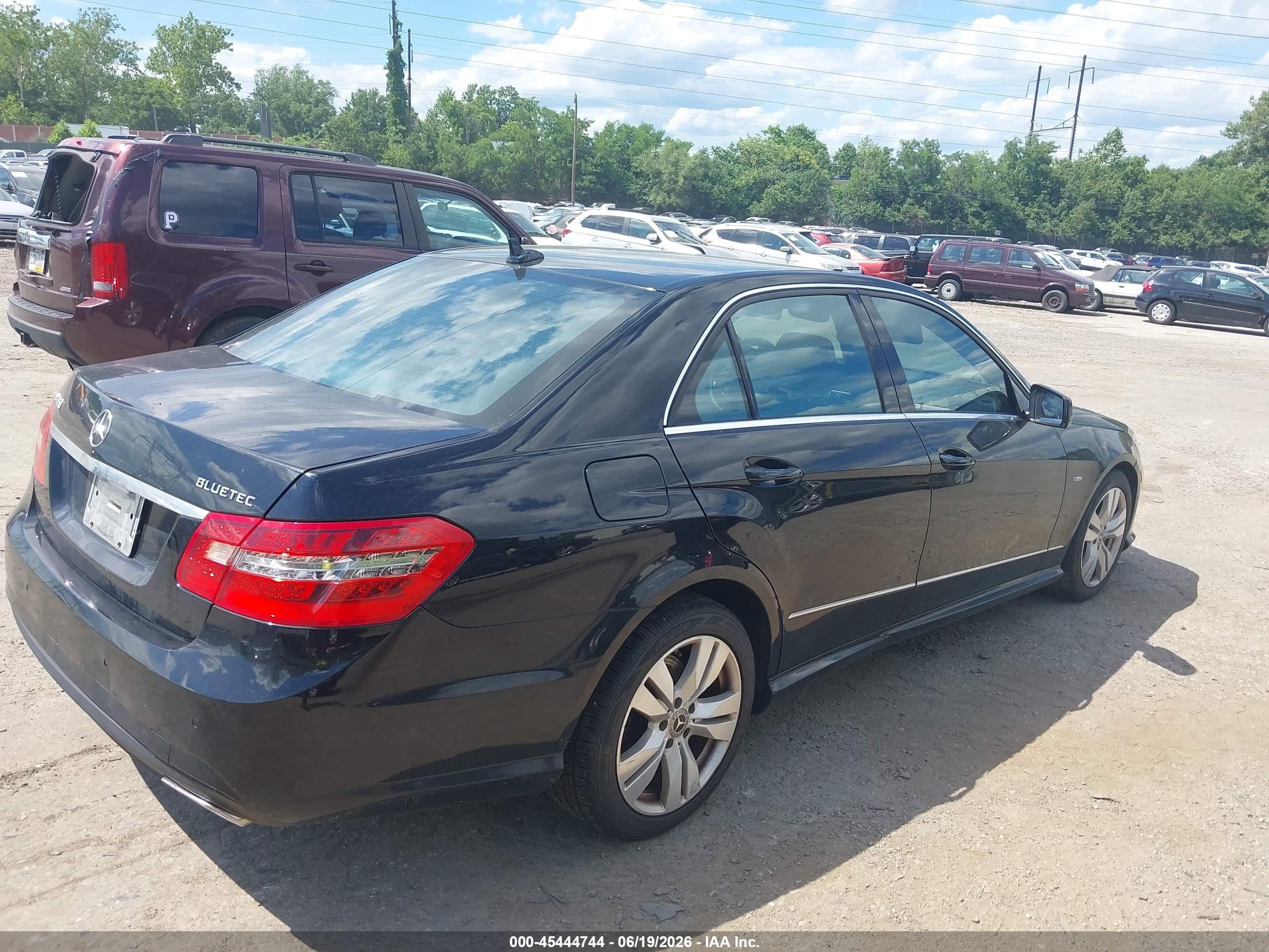2012 Mercedes-benz E 350 Bluetec   Black vin: WDDHF2EB8CA559839