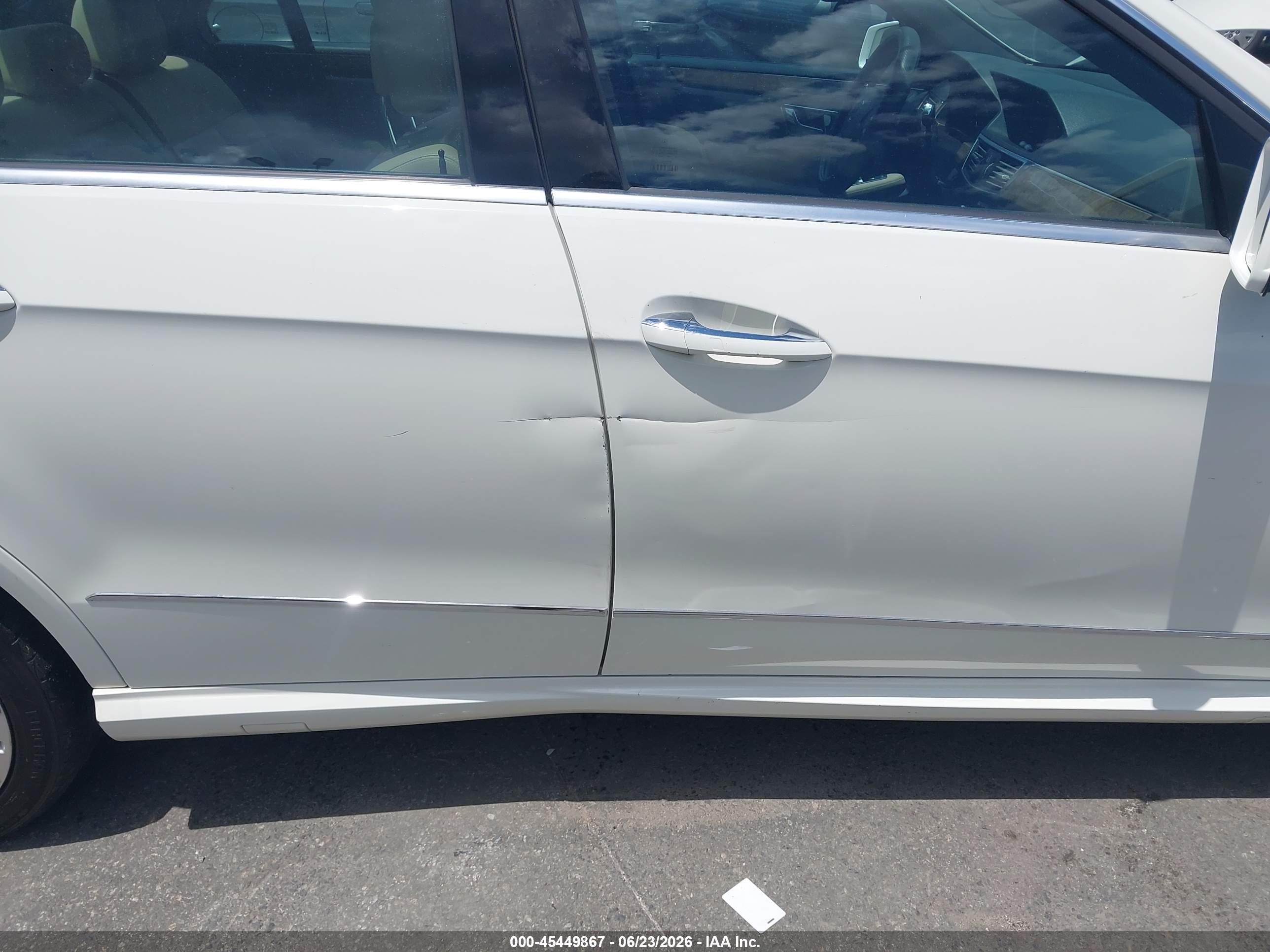2011 Mercedes-benz E 350 Bluetec   White vin: WDDHF2EB9BA471316