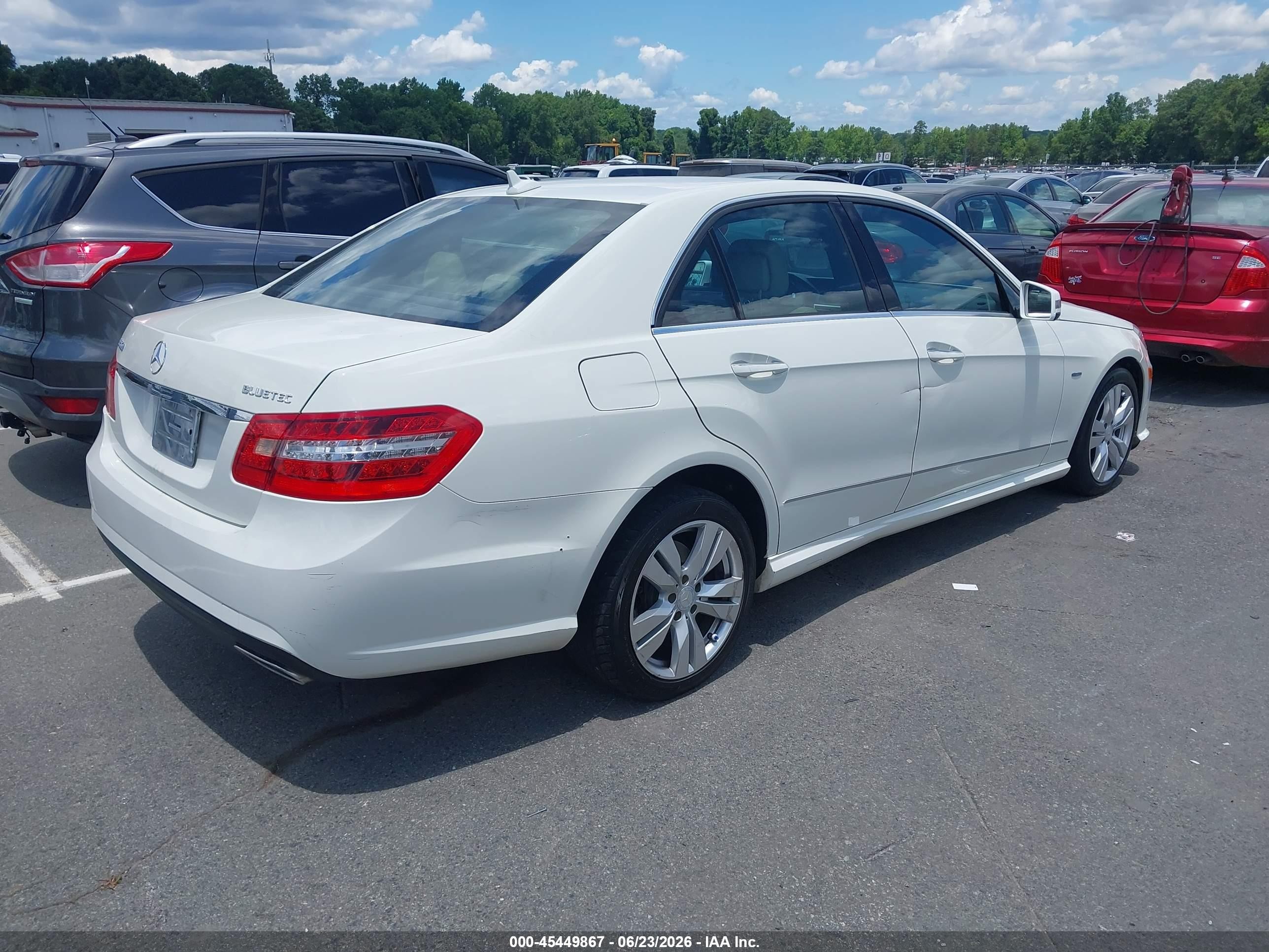 2011 Mercedes-benz E 350 Bluetec   White vin: WDDHF2EB9BA471316