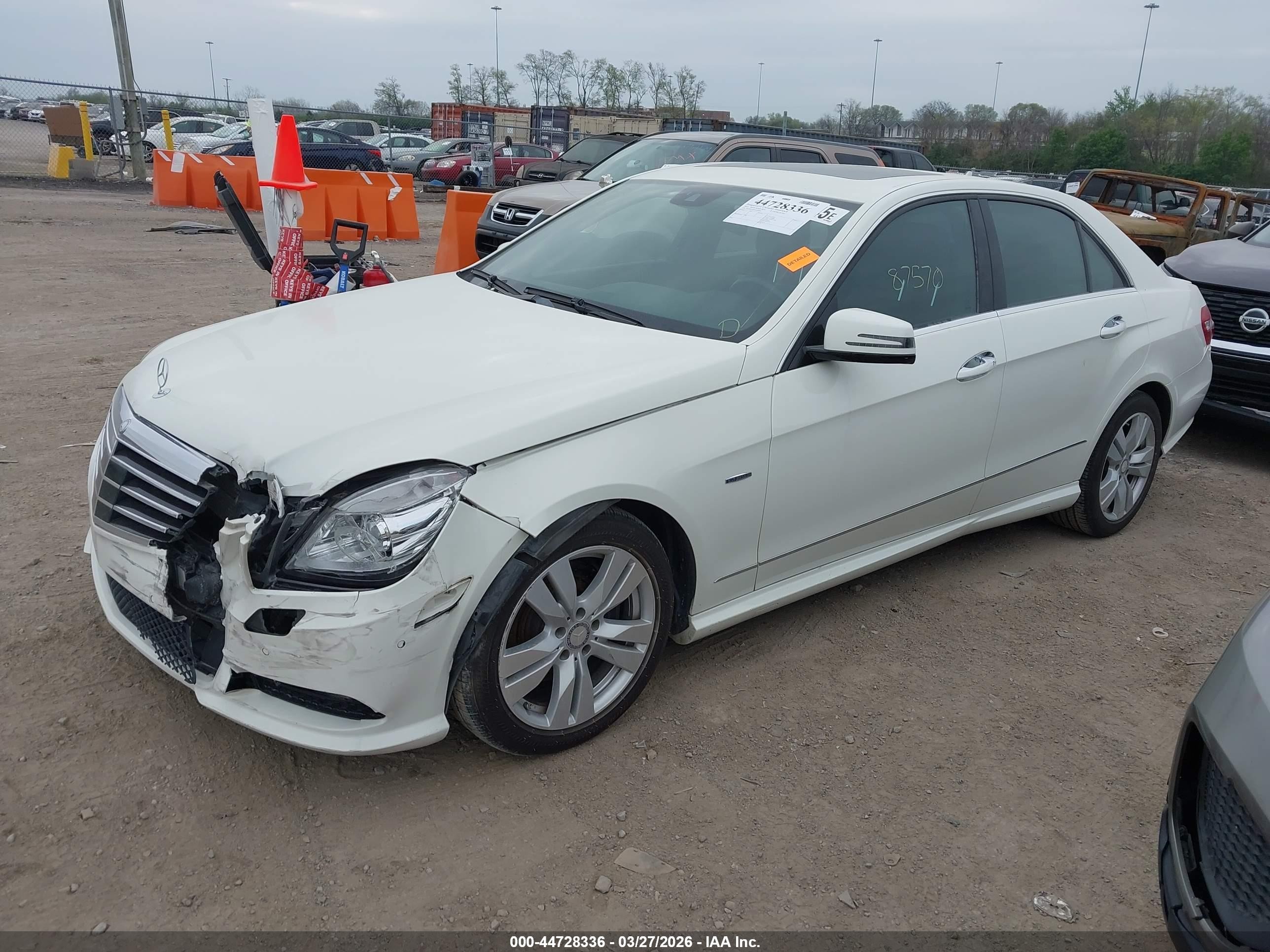 2012 Mercedes-benz E 350 Bluetec   White vin: WDDHF2EB9CA560949
