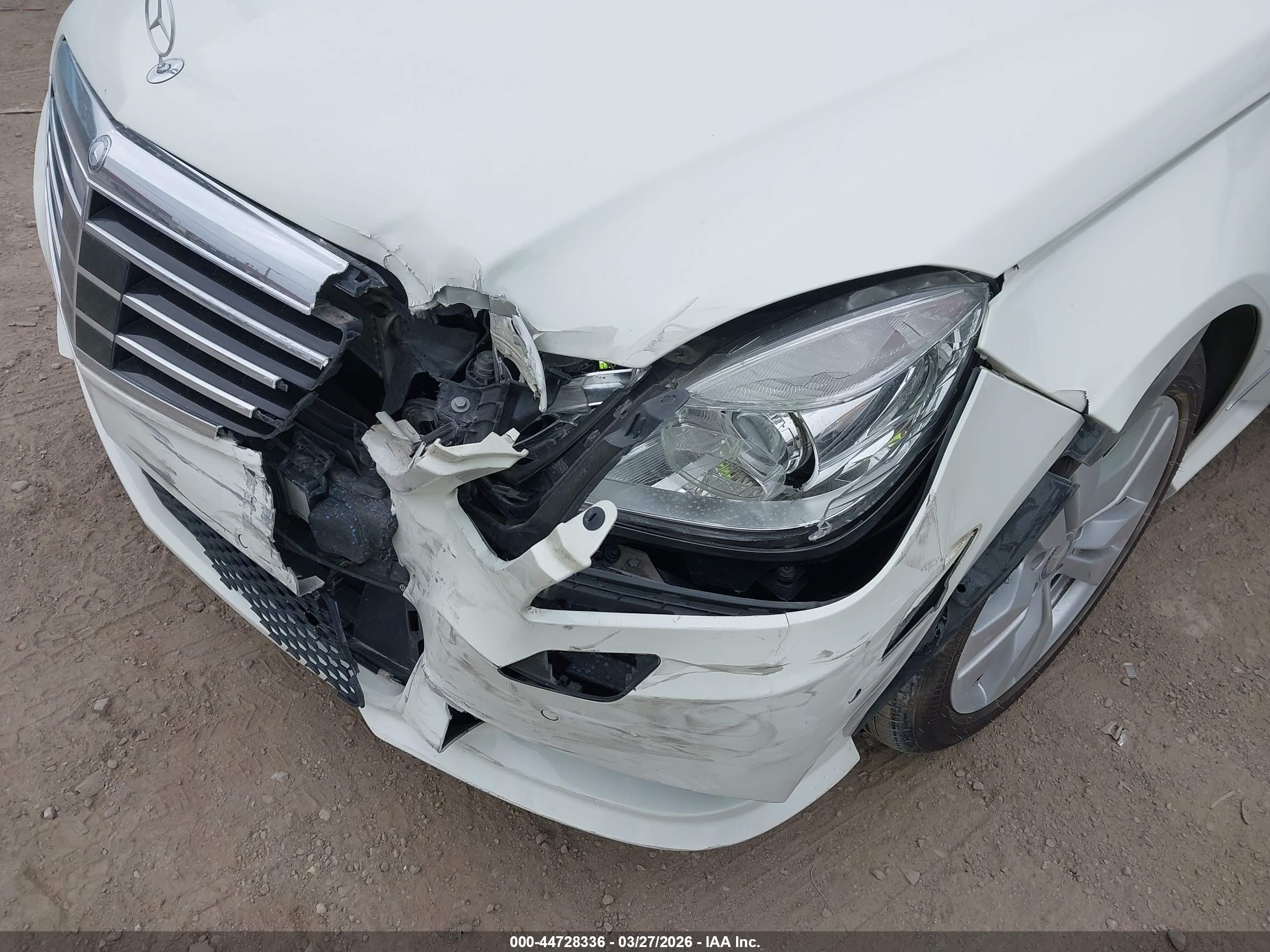 2012 Mercedes-benz E 350 Bluetec   White vin: WDDHF2EB9CA560949