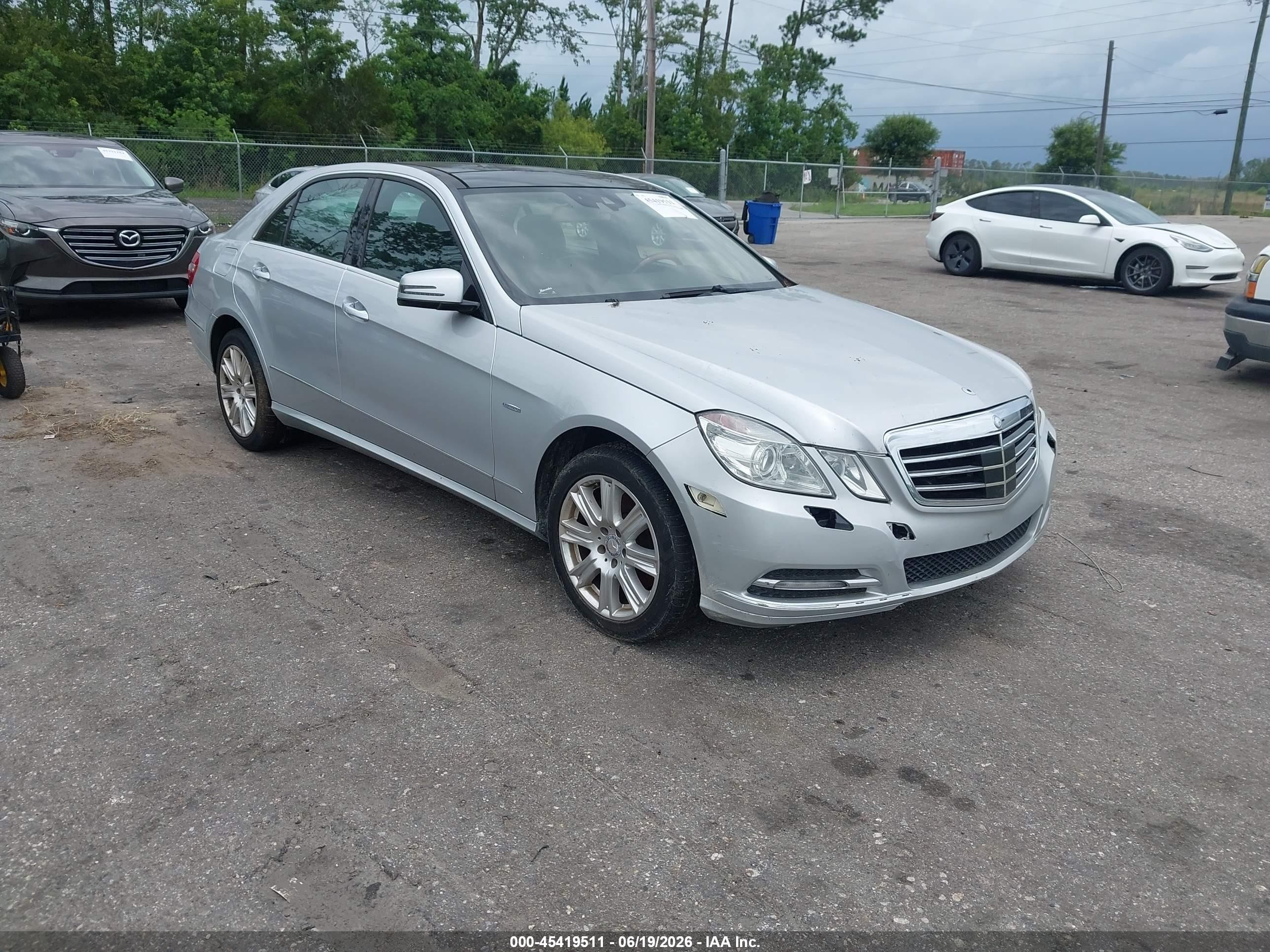 2012 Mercedes-benz E 350 Bluetec   Silver vin: WDDHF2EBXCA591238