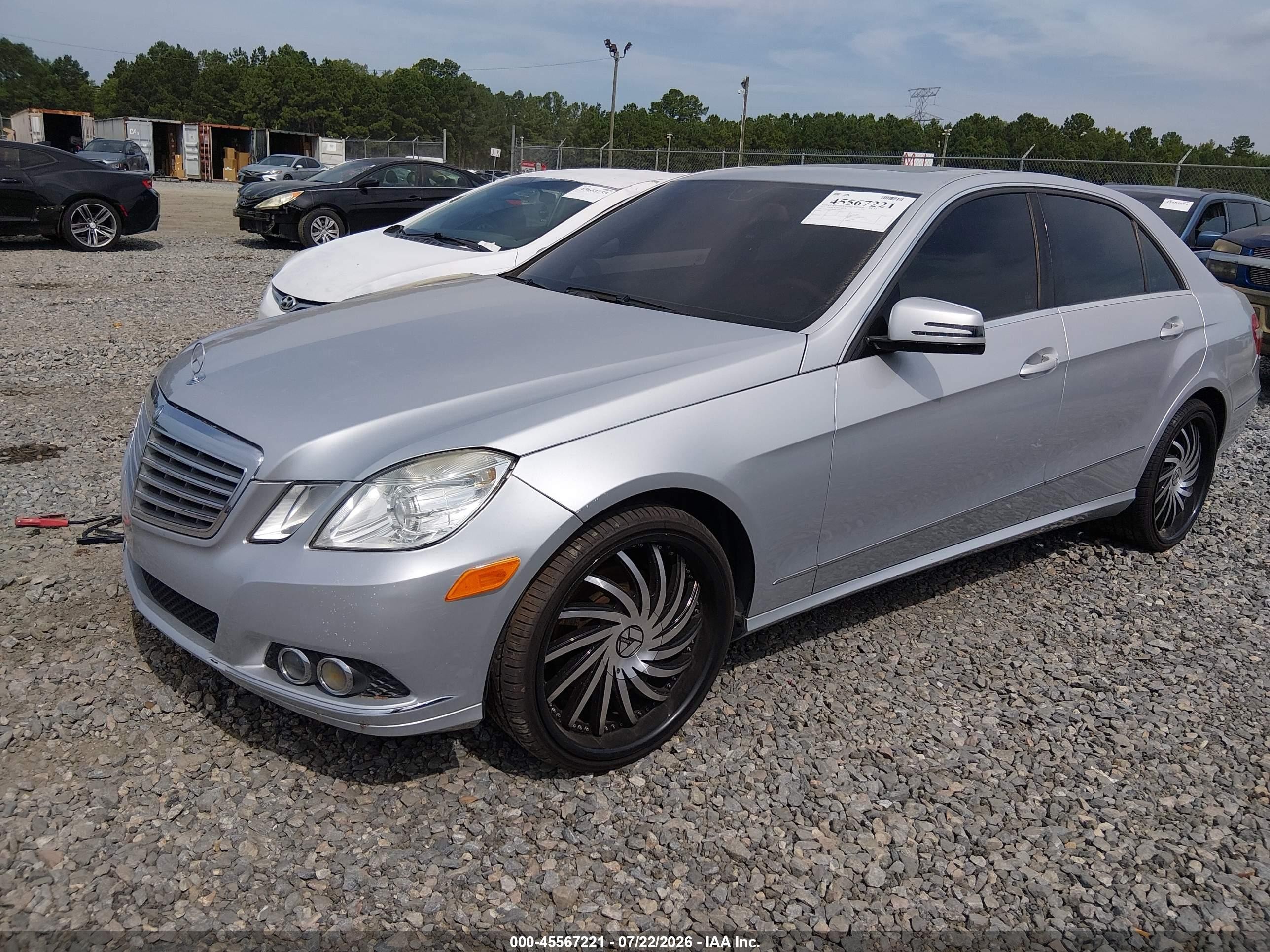 2011 Mercedes-benz E 350   Silver vin: WDDHF5GB0BA372639