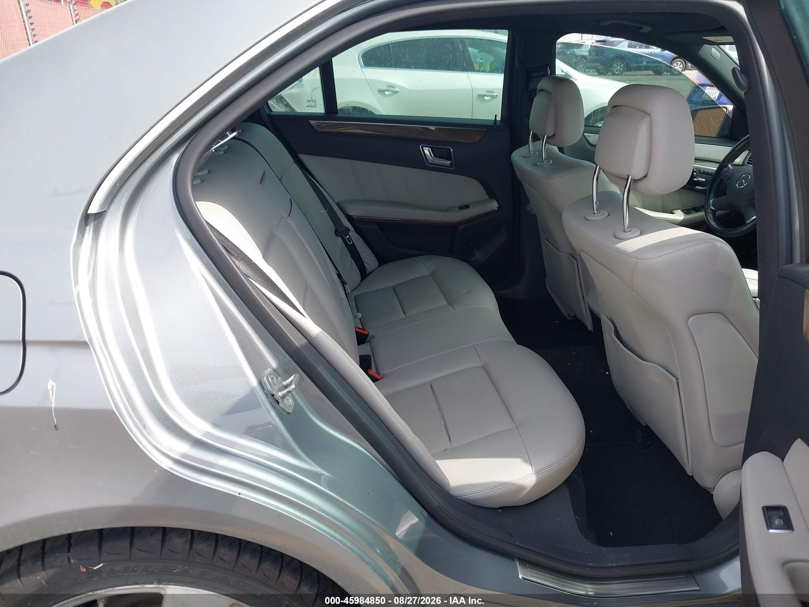 2011 Mercedes-benz E 350   Gray vin: WDDHF5GB0BA420351