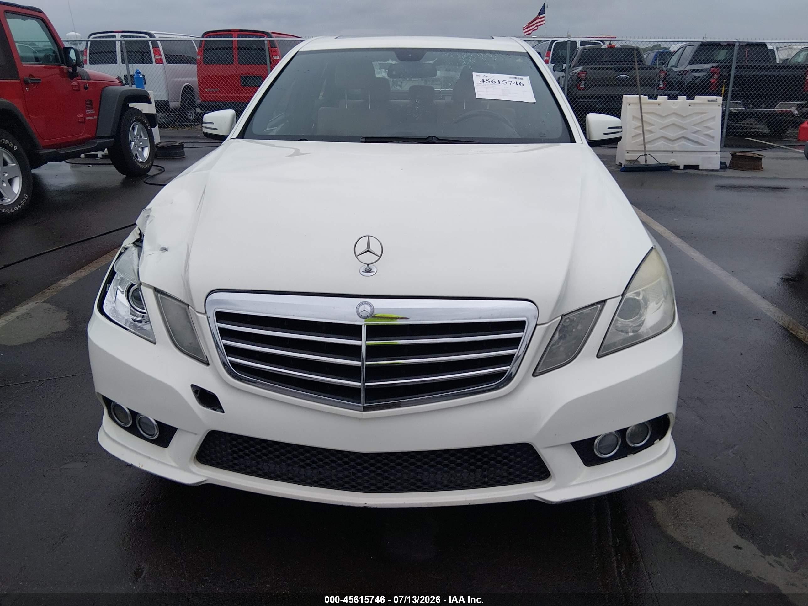 2010 Mercedes-benz E 350 White vin: WDDHF5GB1AA070047