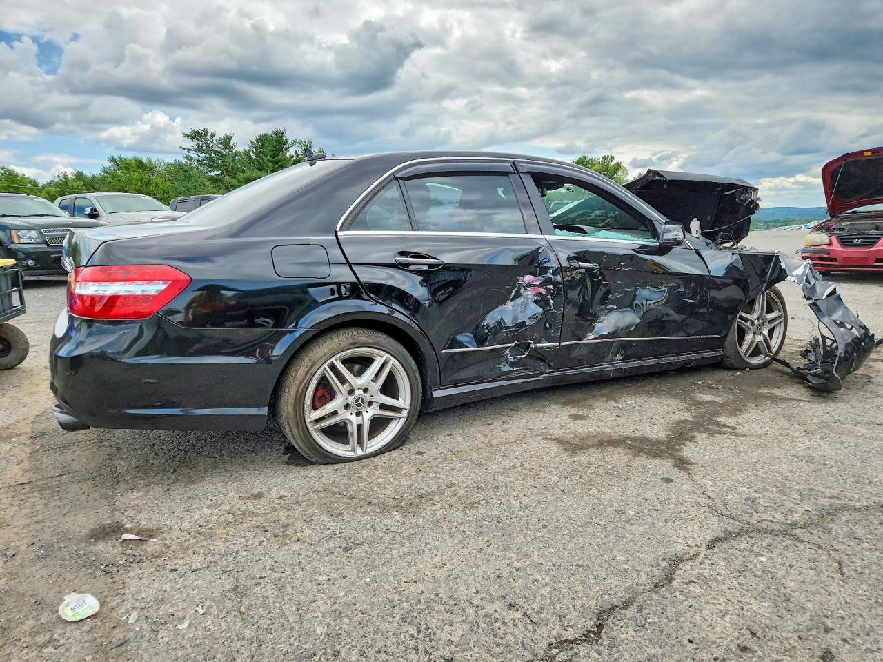 2011 Mercedes-benz E 350 Black vin: WDDHF5GB1BA380412