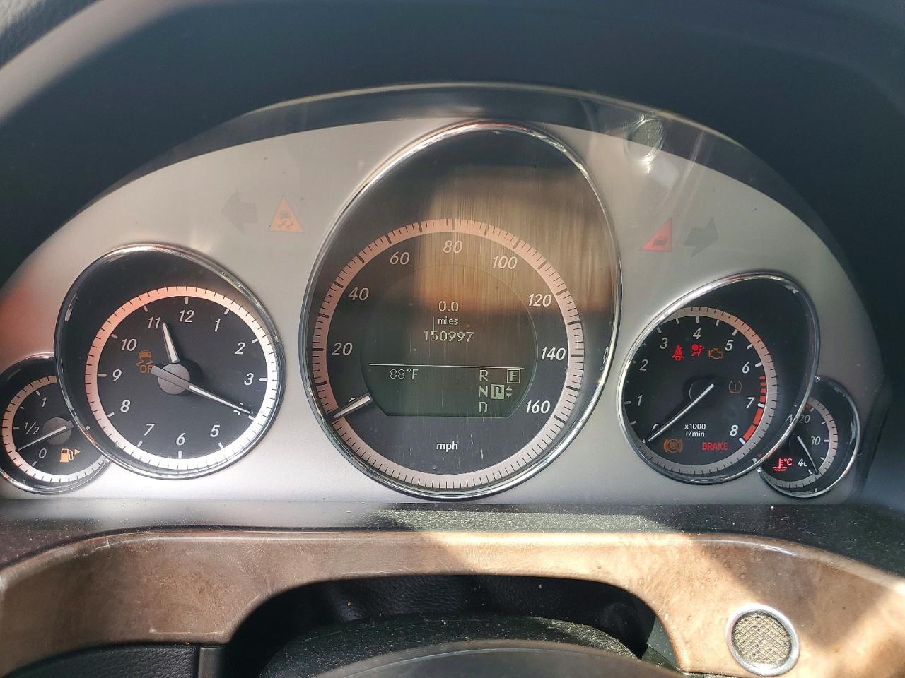 2011 Mercedes-benz E 350 Silver vin: WDDHF5GB1BA456467