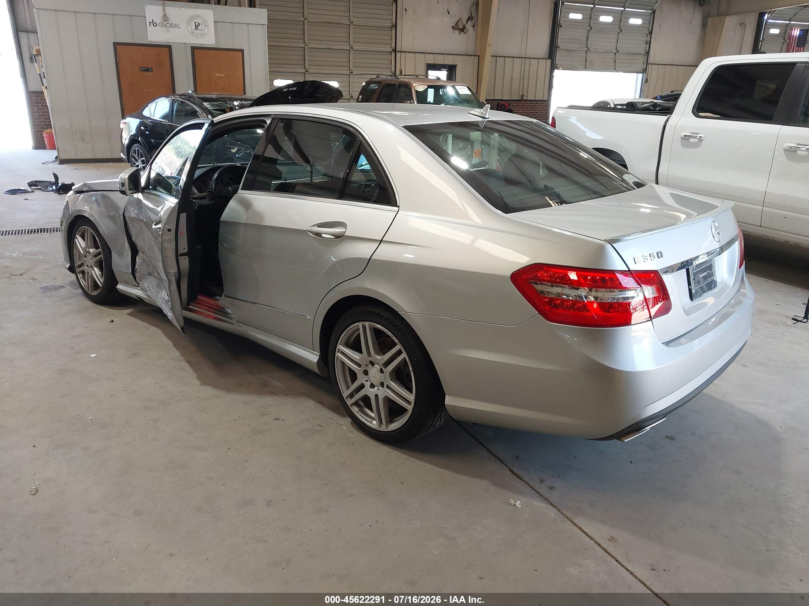 2010 Mercedes-benz E 350   Gray vin: WDDHF5GB4AA166237