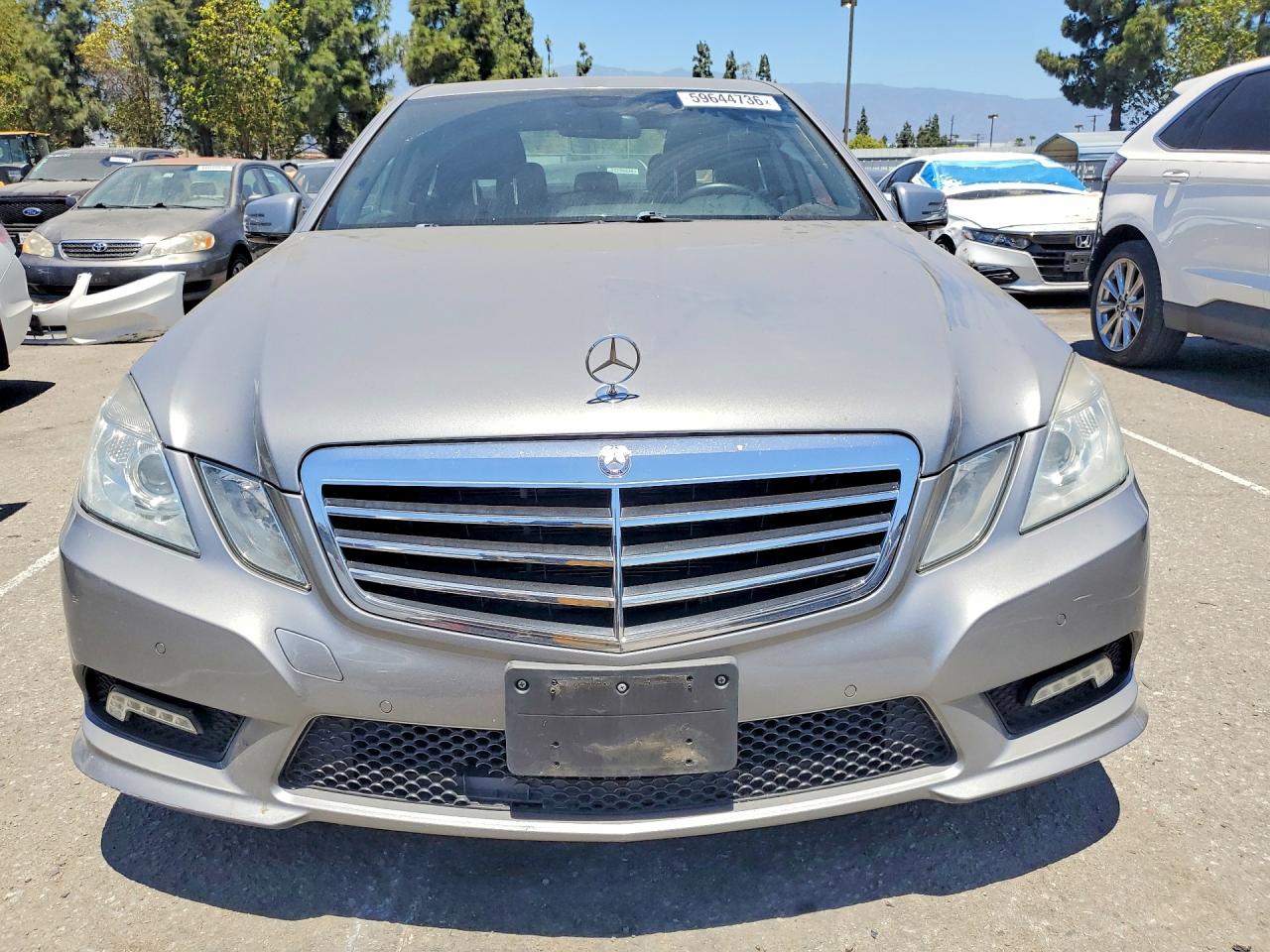 2011 Mercedes-benz E 350 Silver vin: WDDHF5GB4BA497322