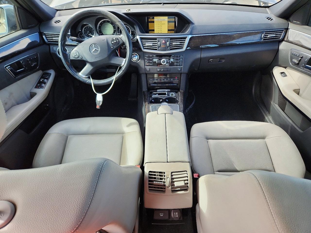 2011 Mercedes-benz E 350 Серый vin: WDDHF5GB5BA328006