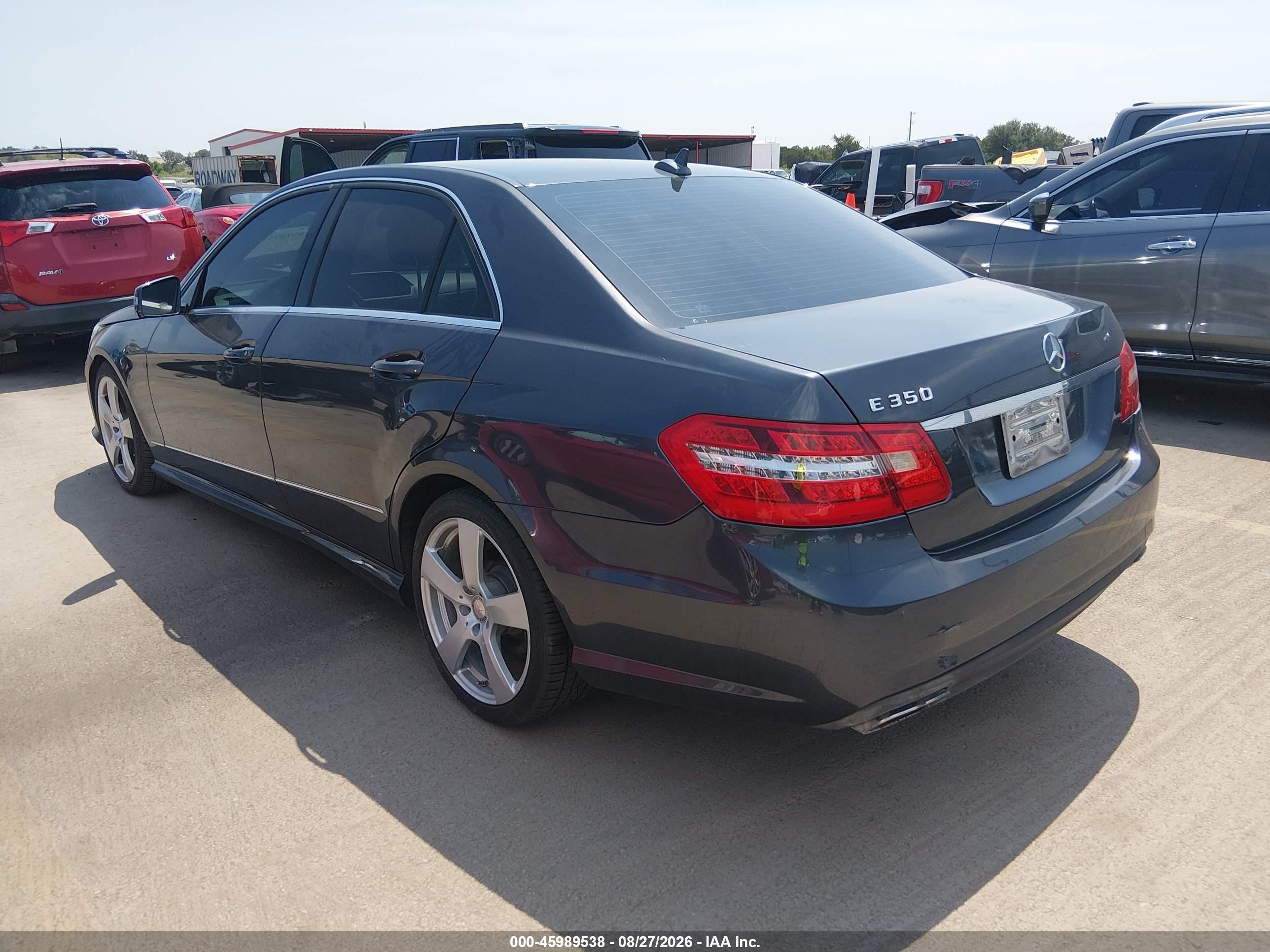 2011 Mercedes-benz E 350   Gray vin: WDDHF5GB5BA453619