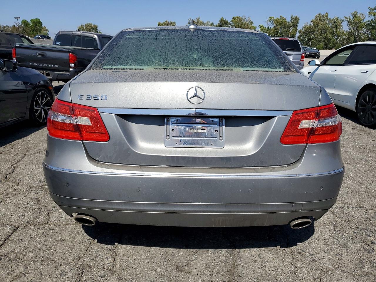 2011 Mercedes-benz E 350 Gray vin: WDDHF5GB6BA445089