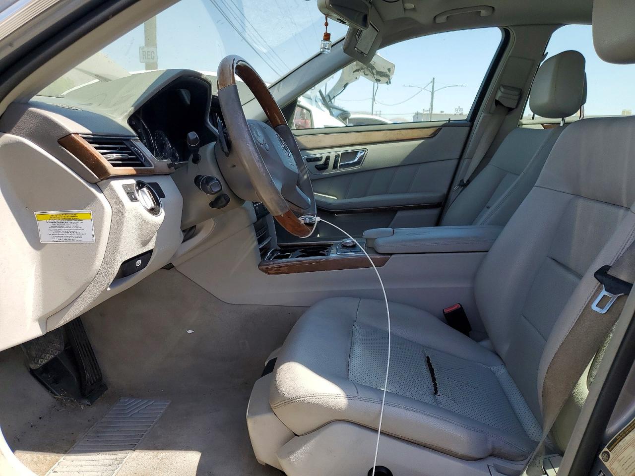 2011 Mercedes-benz E 350 Gray vin: WDDHF5GB6BA445089