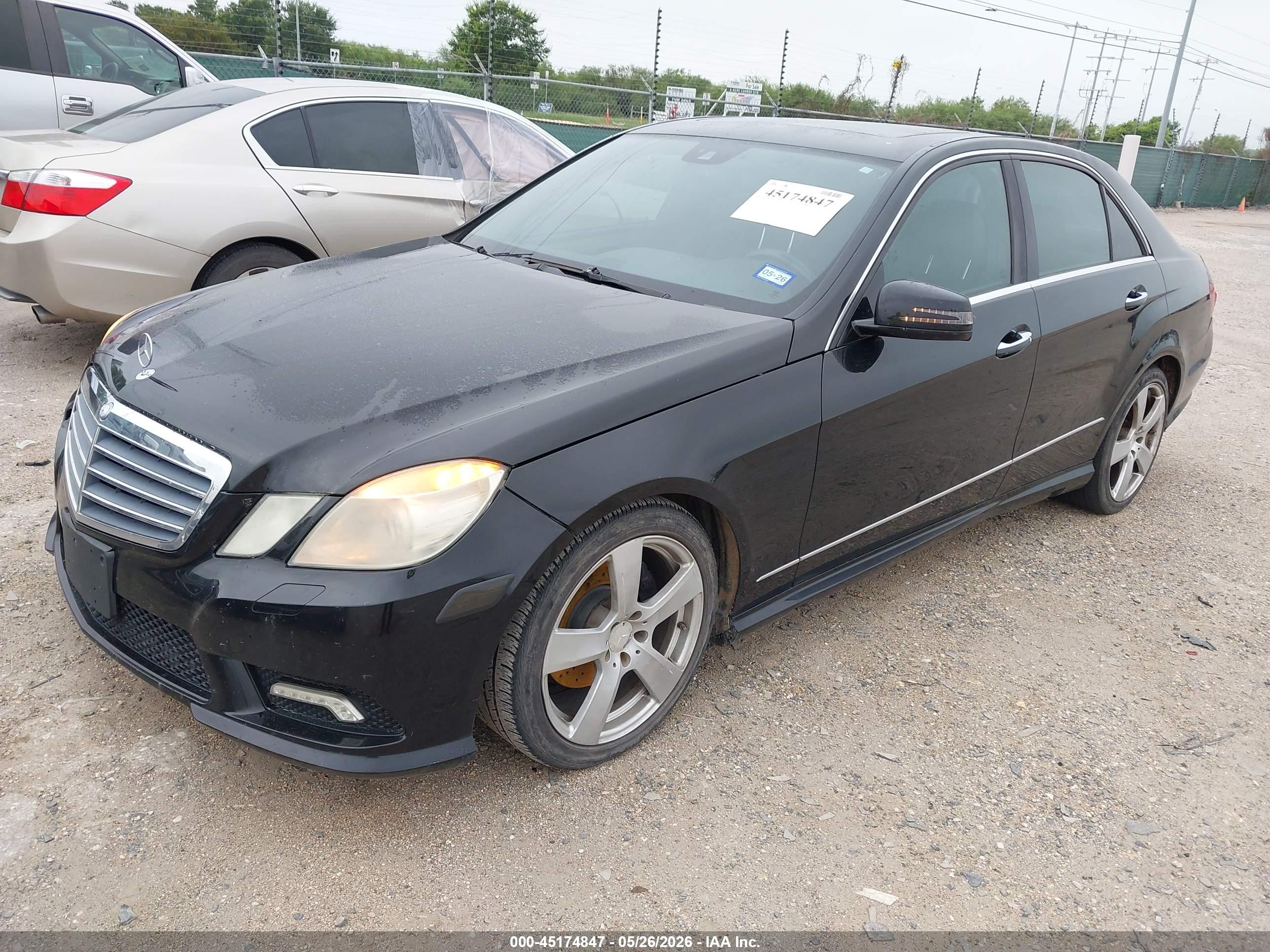 2010 Mercedes-benz E 350   Black vin: WDDHF5GB7AA159847