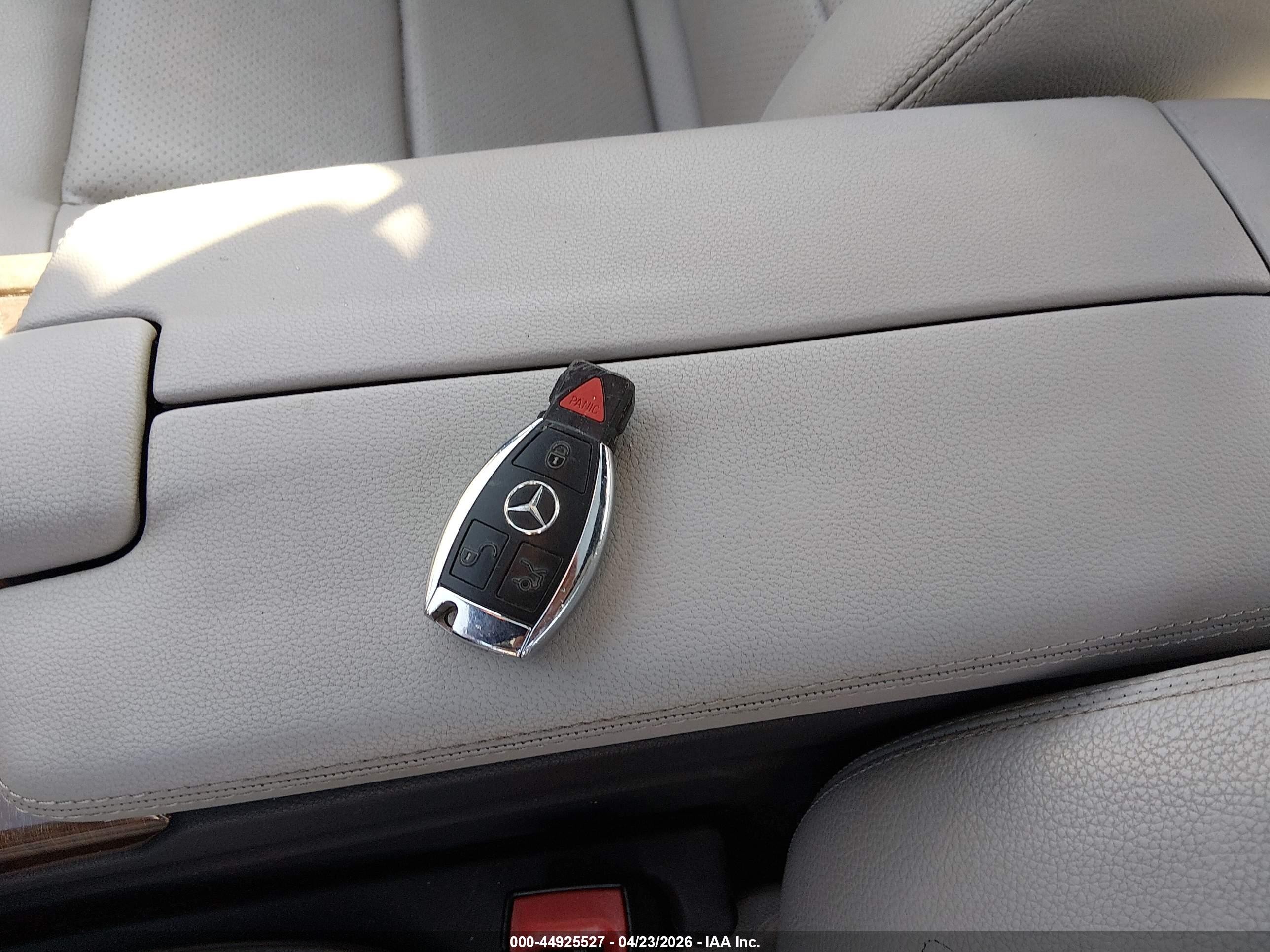 2011 Mercedes-benz E 350   Gray vin: WDDHF5GB7BA417074