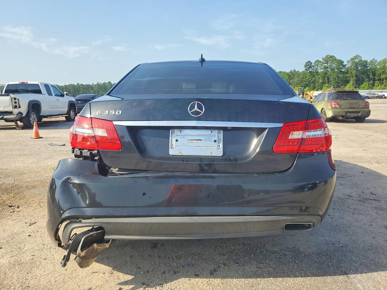 2010 Mercedes-benz E 350 Black vin: WDDHF5GB8AA044366