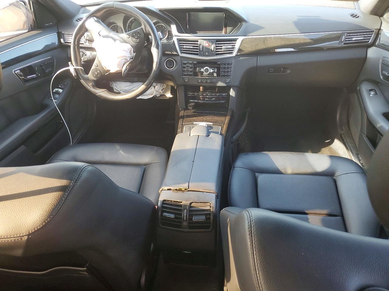 2010 Mercedes-benz E 350 Black vin: WDDHF5GB8AA044366