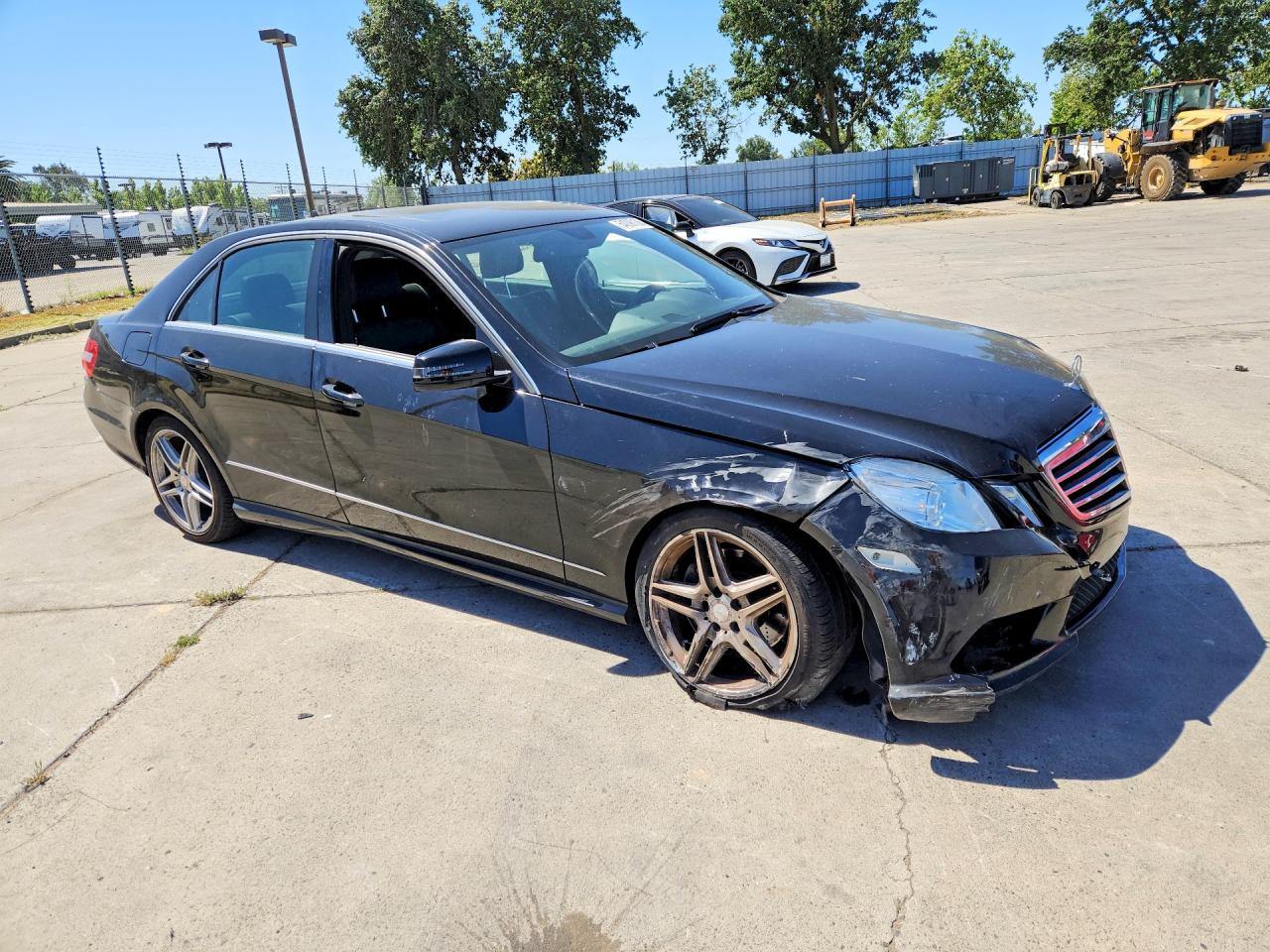 2011 Mercedes-benz E 350 Black vin: WDDHF5GB8BA267573