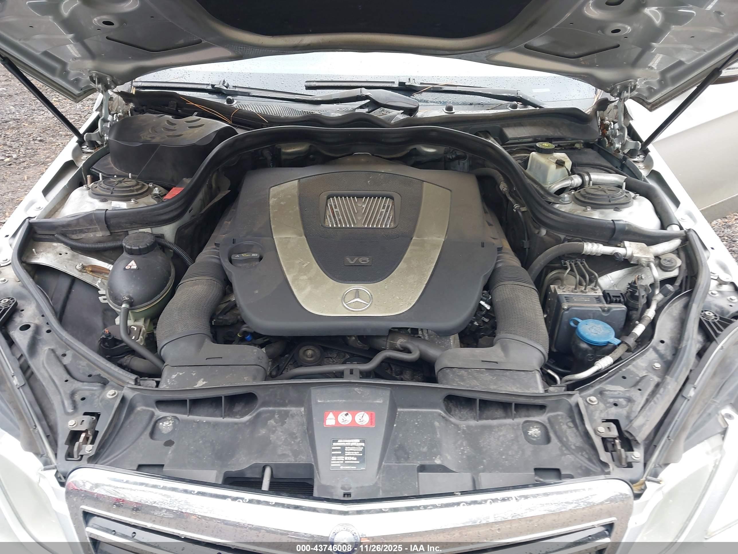 2011 Mercedes-benz E 350   Серебряный vin: WDDHF5GB9BA271633