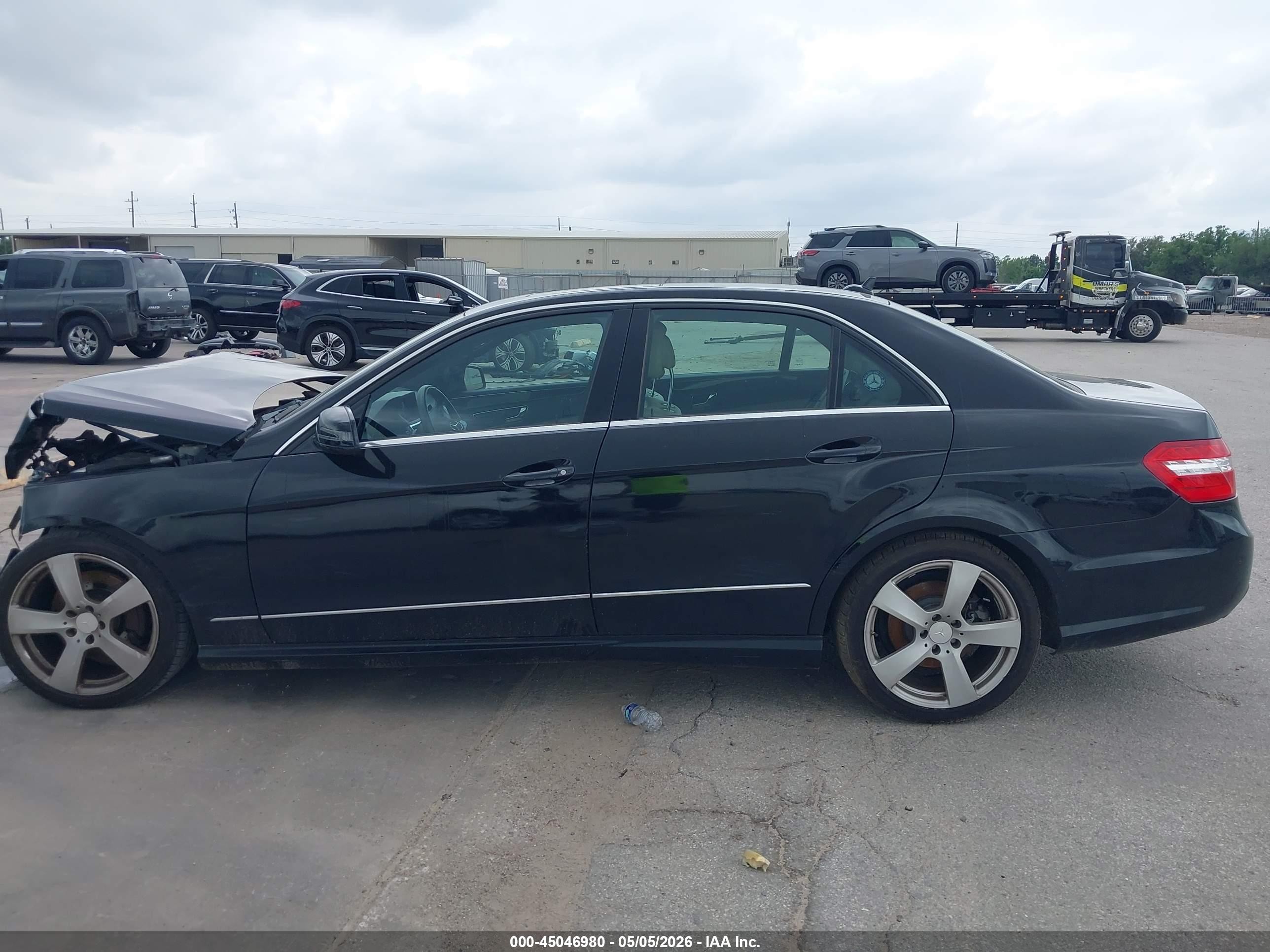 2011 Mercedes-benz E 350   Черный vin: WDDHF5GBXBA280633