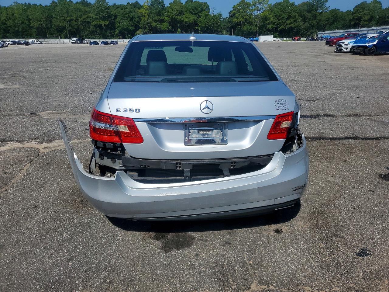 2011 Mercedes-benz E 350 Серебряный vin: WDDHF5GBXBA387763
