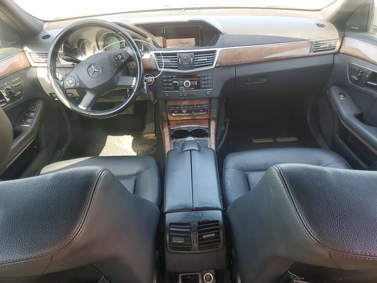 2011 Mercedes-benz E 350 Серебряный vin: WDDHF5GBXBA387763