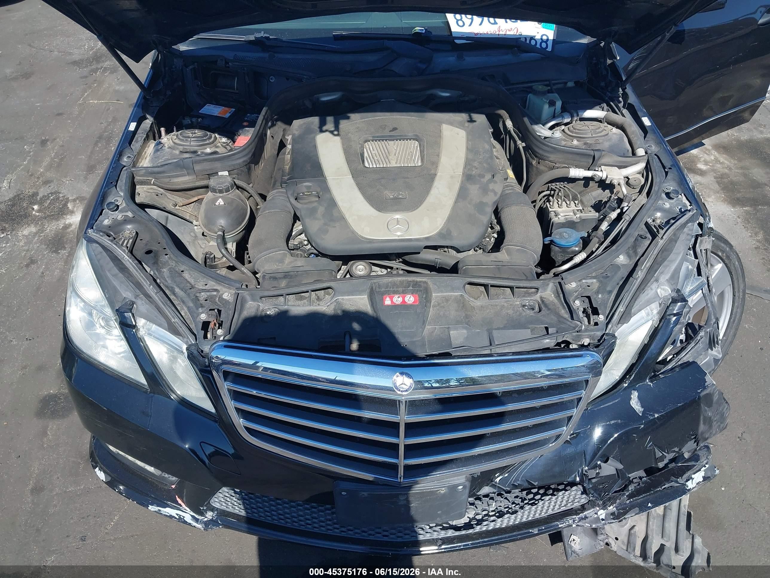 2011 Mercedes-benz E 350   Black vin: WDDHF5GBXBA397175