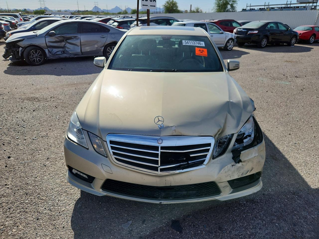 2011 Mercedes-benz E 350 Желто-коричневый vin: WDDHF5GBXBA433172