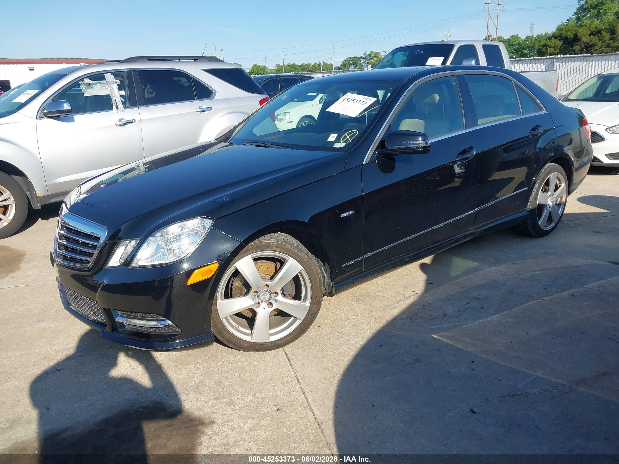 2012 Mercedes-benz E 350   Черный vin: WDDHF5KB0CA583784