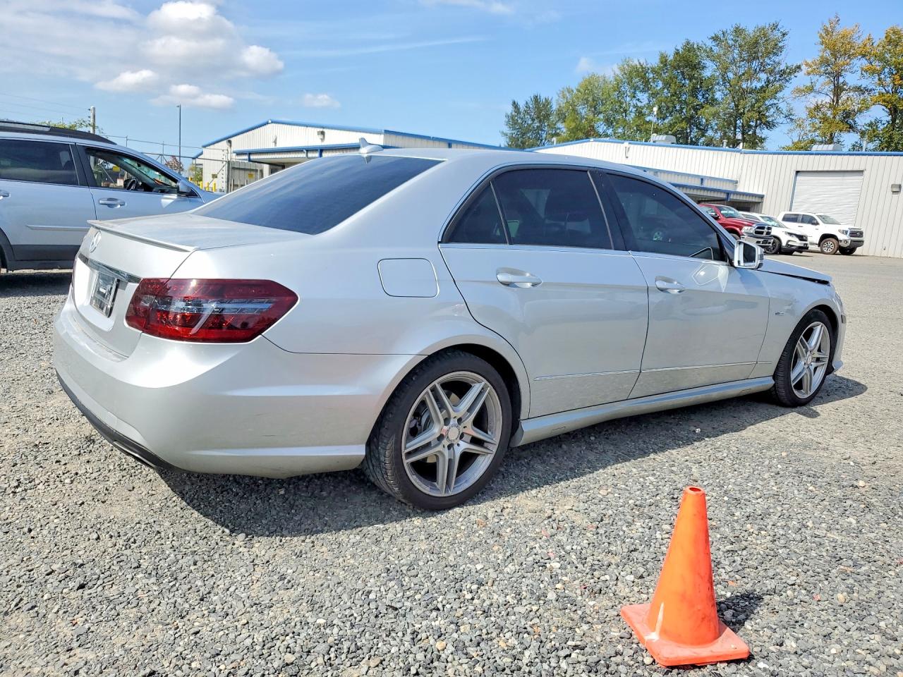 2012 Mercedes-benz E 350 Серебряный vin: WDDHF5KB0CA605881