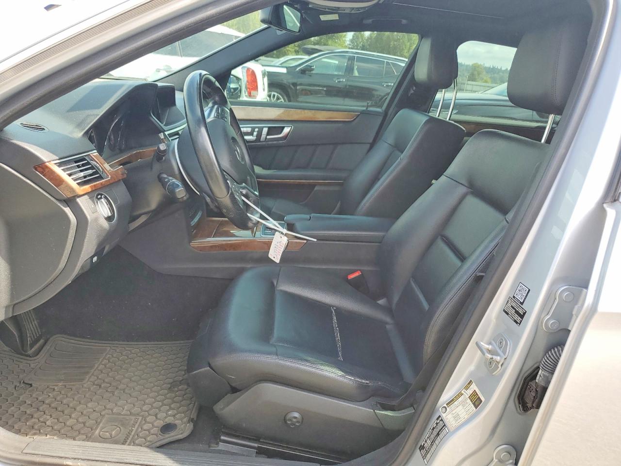 2012 Mercedes-benz E 350 Серебряный vin: WDDHF5KB0CA605881