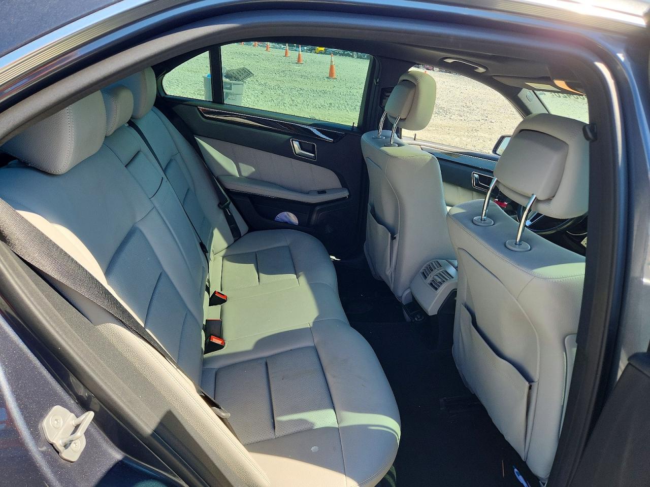 2012 Mercedes-benz E 350 Gray vin: WDDHF5KB0CA625094