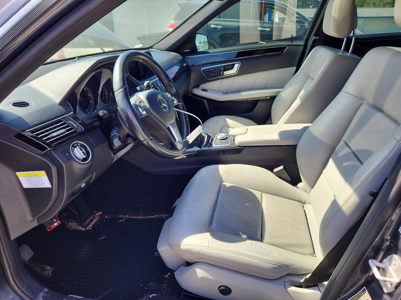 2012 Mercedes-benz E 350 Gray vin: WDDHF5KB0CA625094