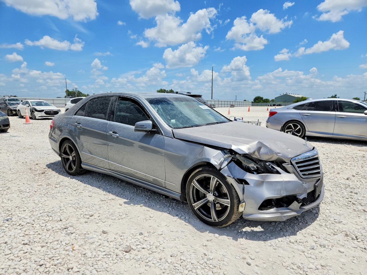 2013 Mercedes-benz E 350 Серый vin: WDDHF5KB0DA706548