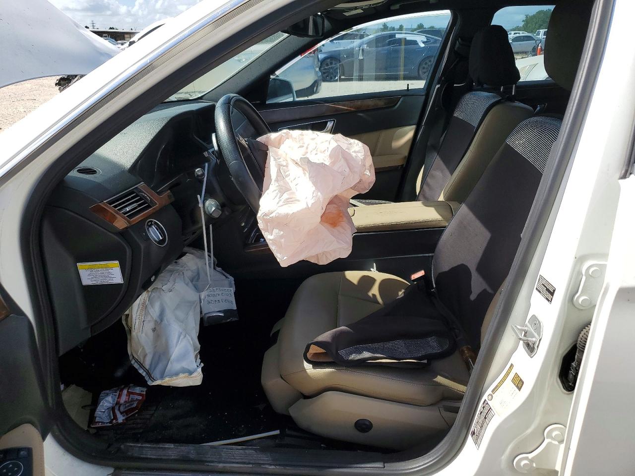 2013 Mercedes-benz E 350 White vin: WDDHF5KB0DA730980
