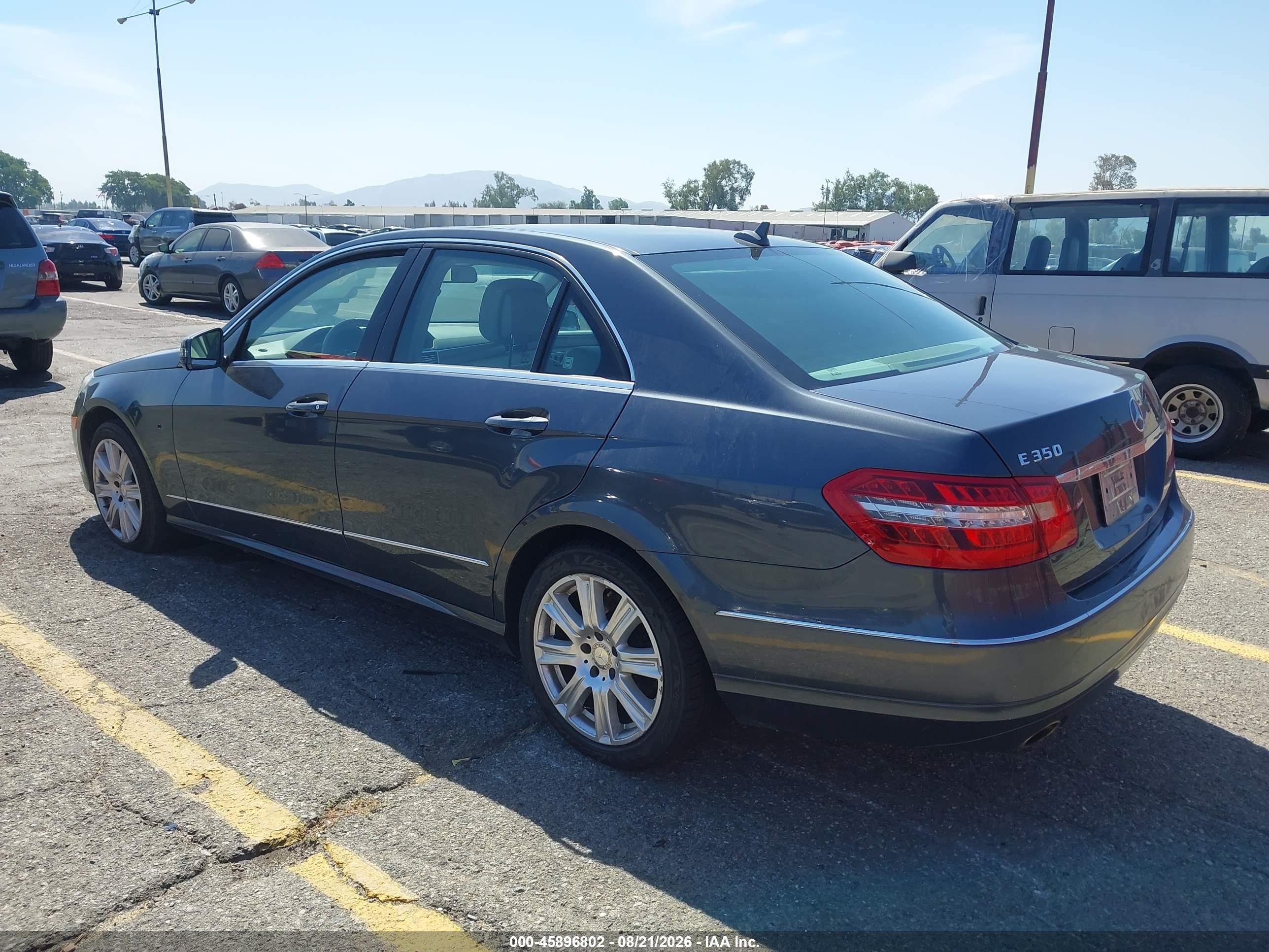 2013 Mercedes-benz E 350 Gray vin: WDDHF5KB0DA739209