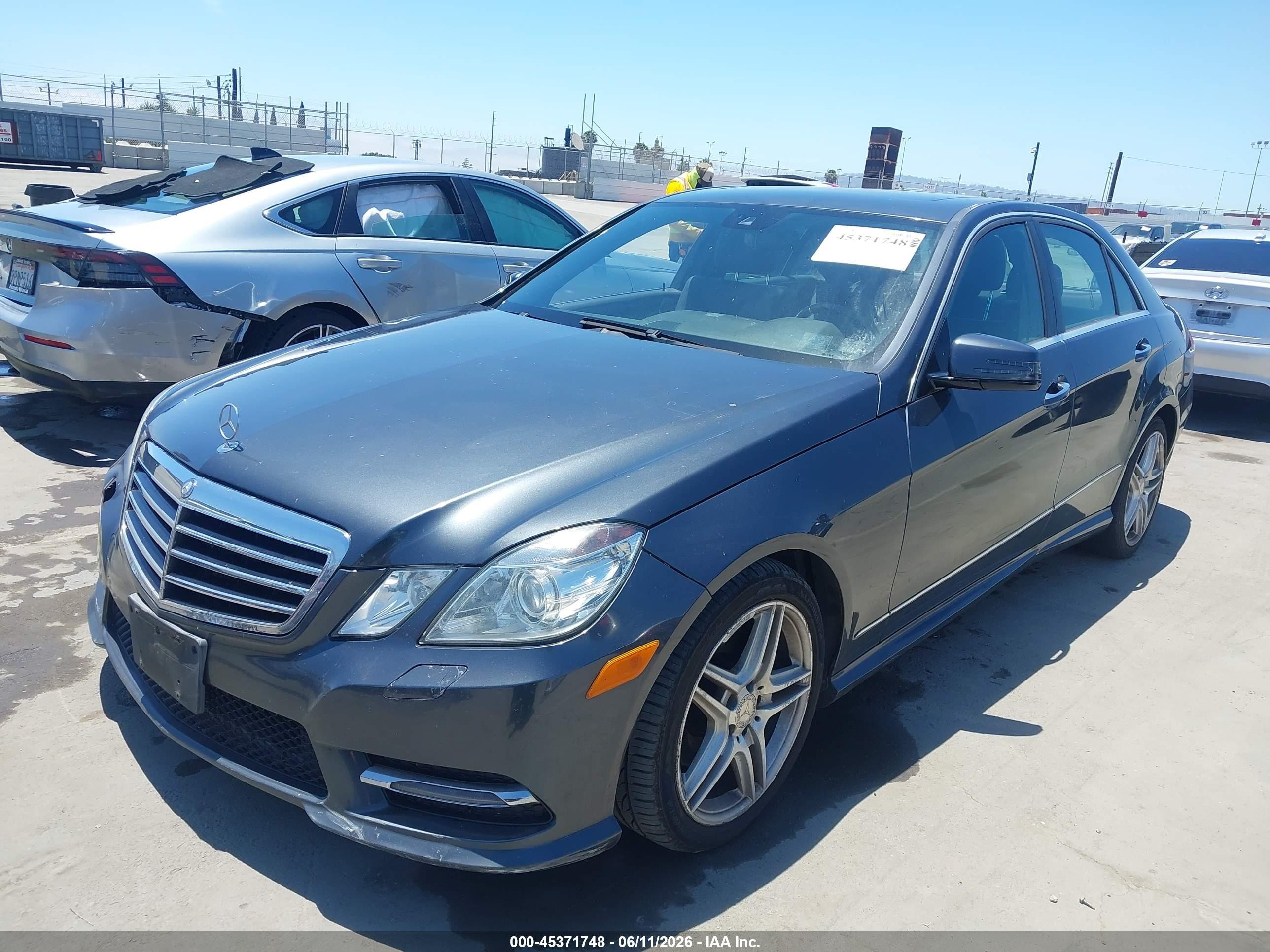 2013 Mercedes-benz E 350 Gray vin: WDDHF5KB0DA743695