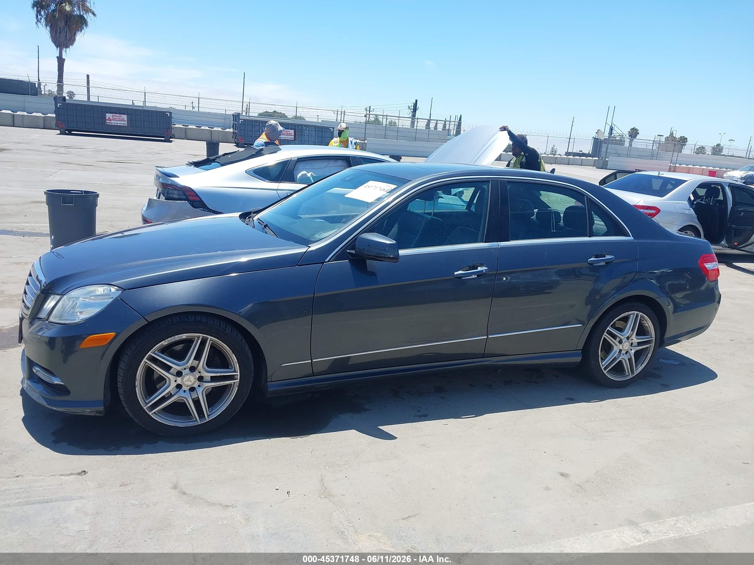 2013 Mercedes-benz E 350 Gray vin: WDDHF5KB0DA743695