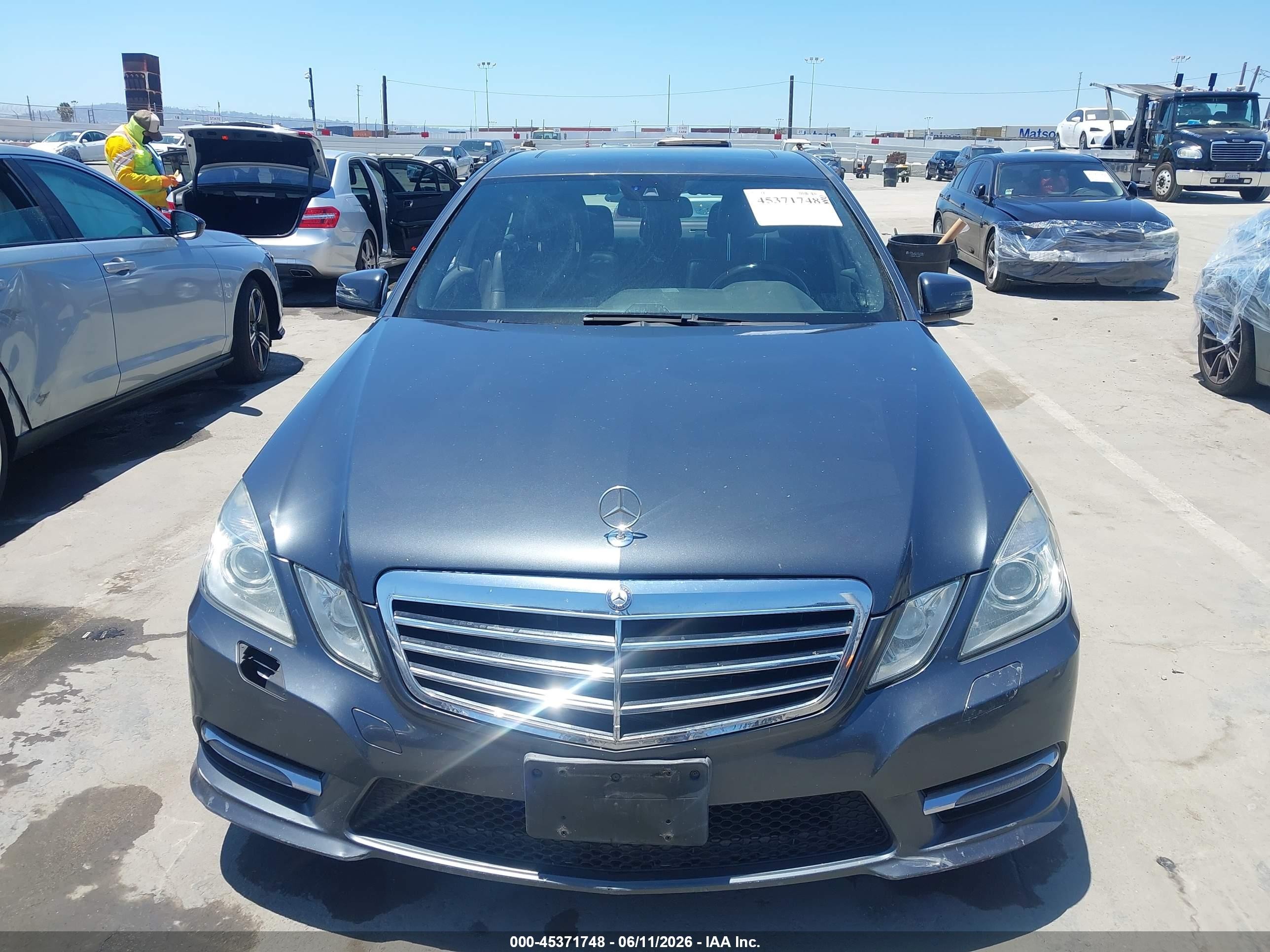2013 Mercedes-benz E 350 Gray vin: WDDHF5KB0DA743695