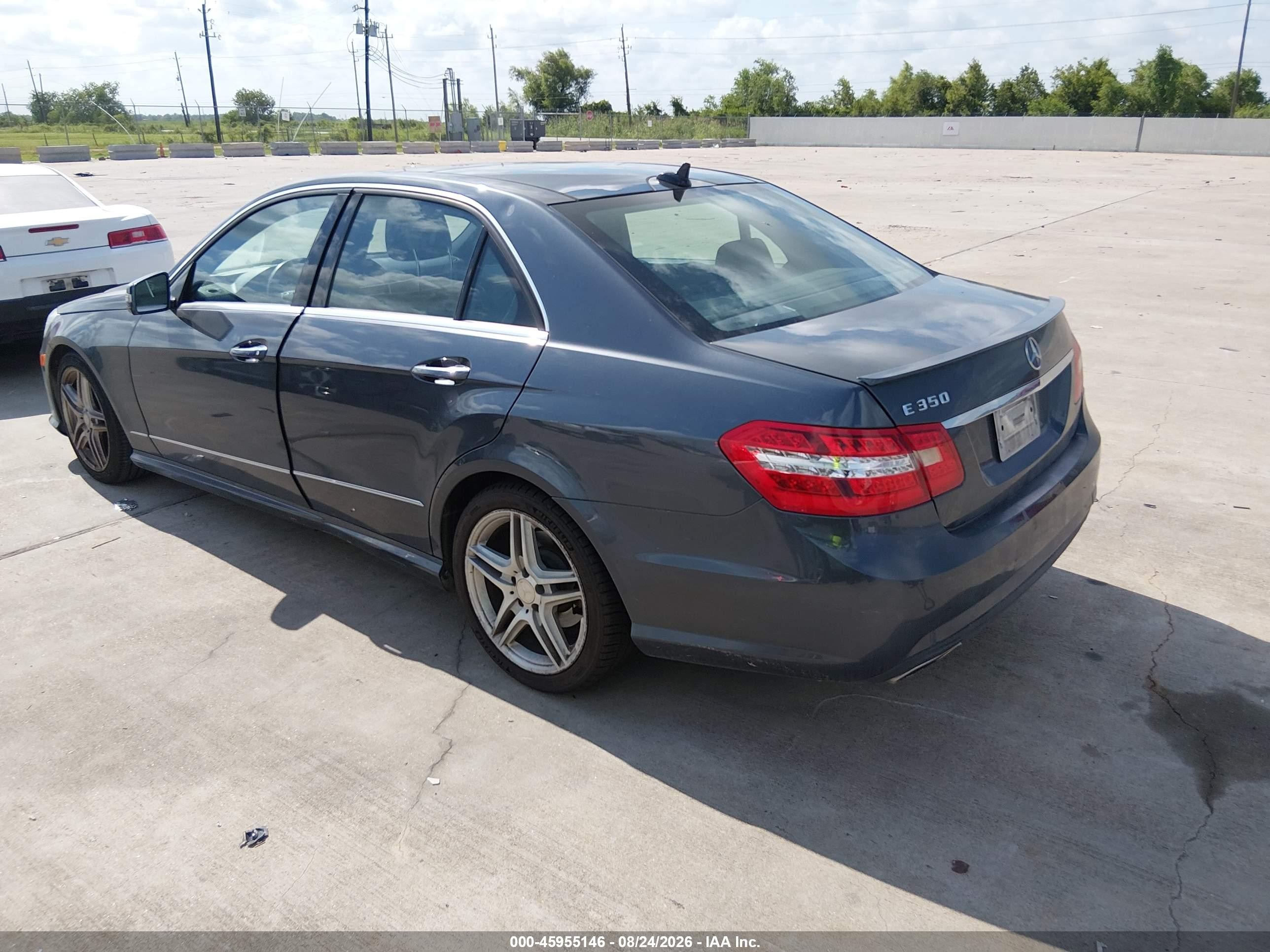 2013 Mercedes-benz E 350   Gray vin: WDDHF5KB0DA746404
