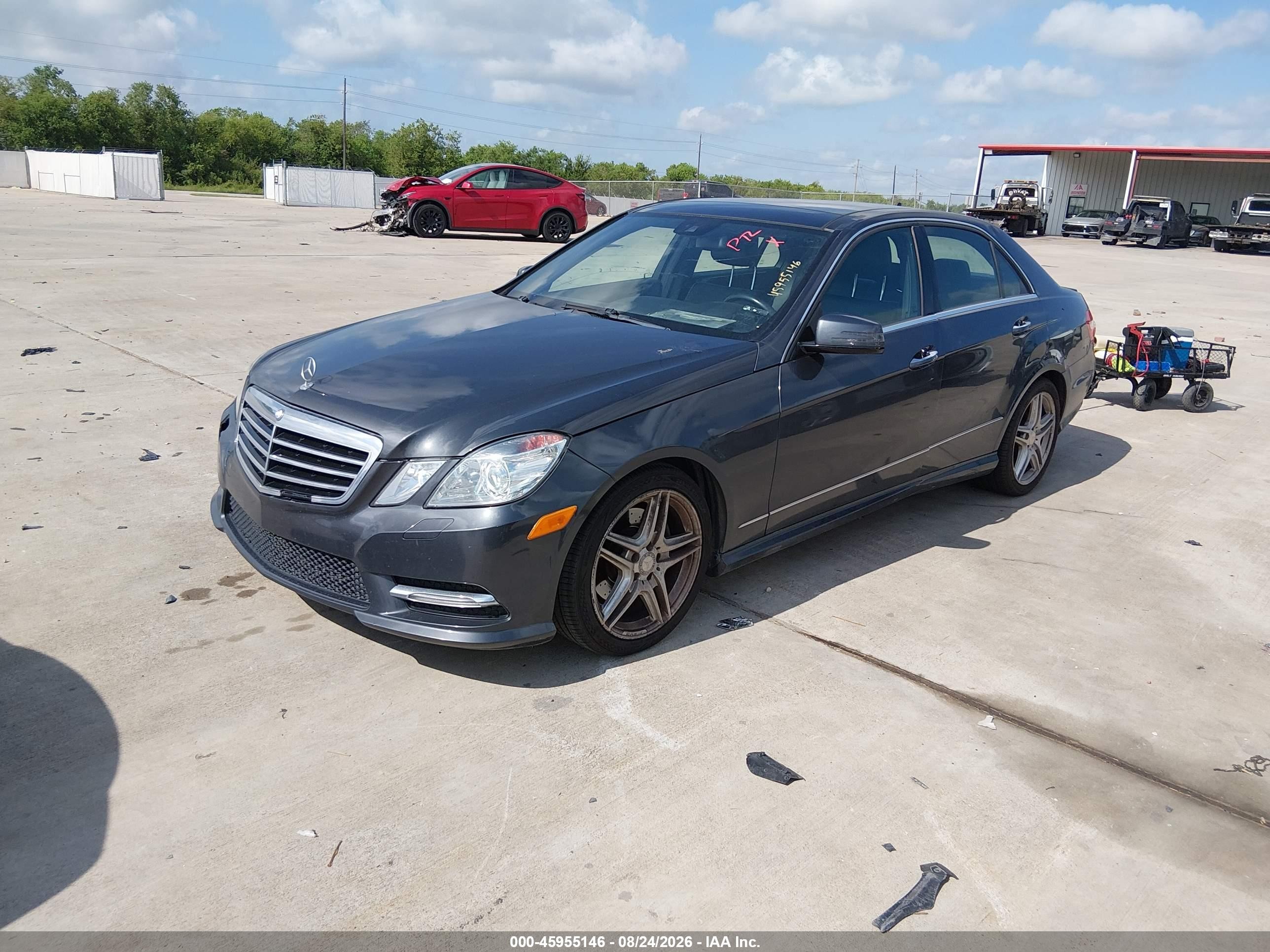 2013 Mercedes-benz E 350   Gray vin: WDDHF5KB0DA746404