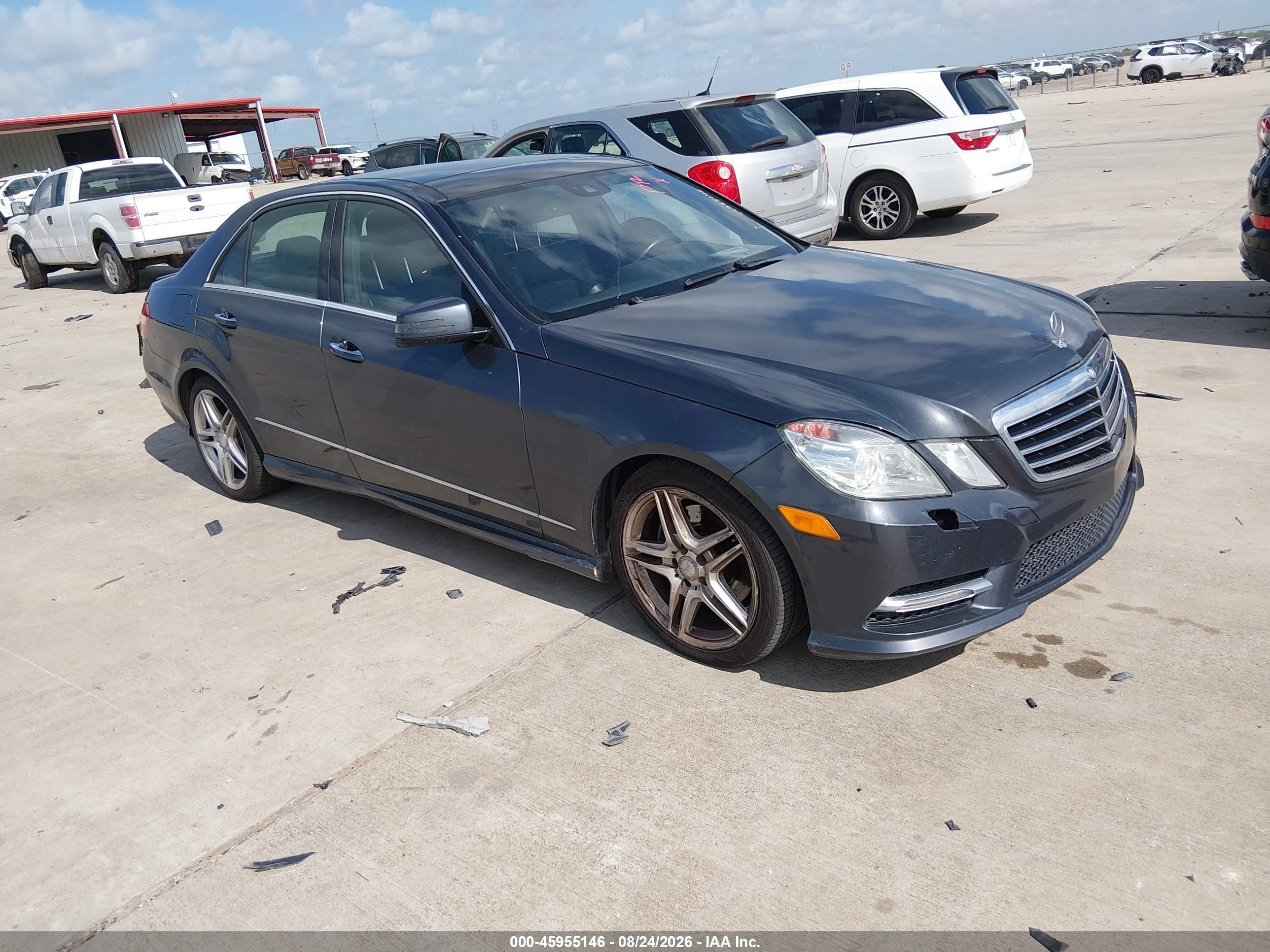 2013 Mercedes-benz E 350   Gray vin: WDDHF5KB0DA746404