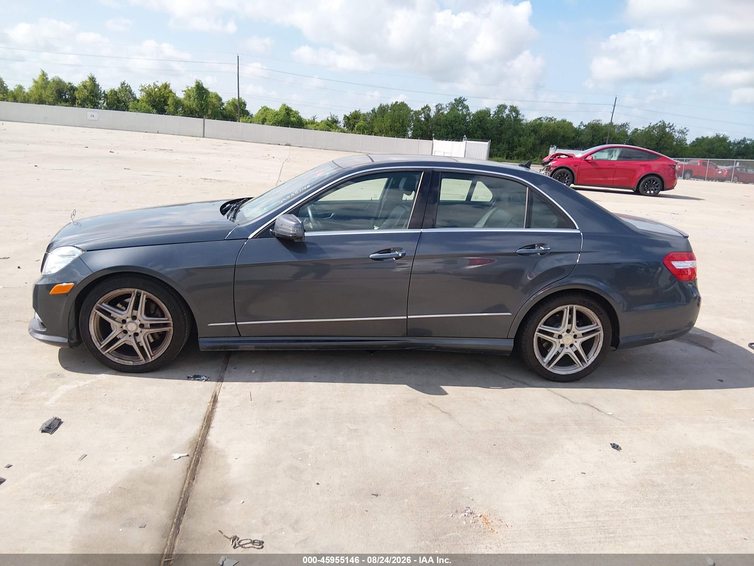 2013 Mercedes-benz E 350   Gray vin: WDDHF5KB0DA746404