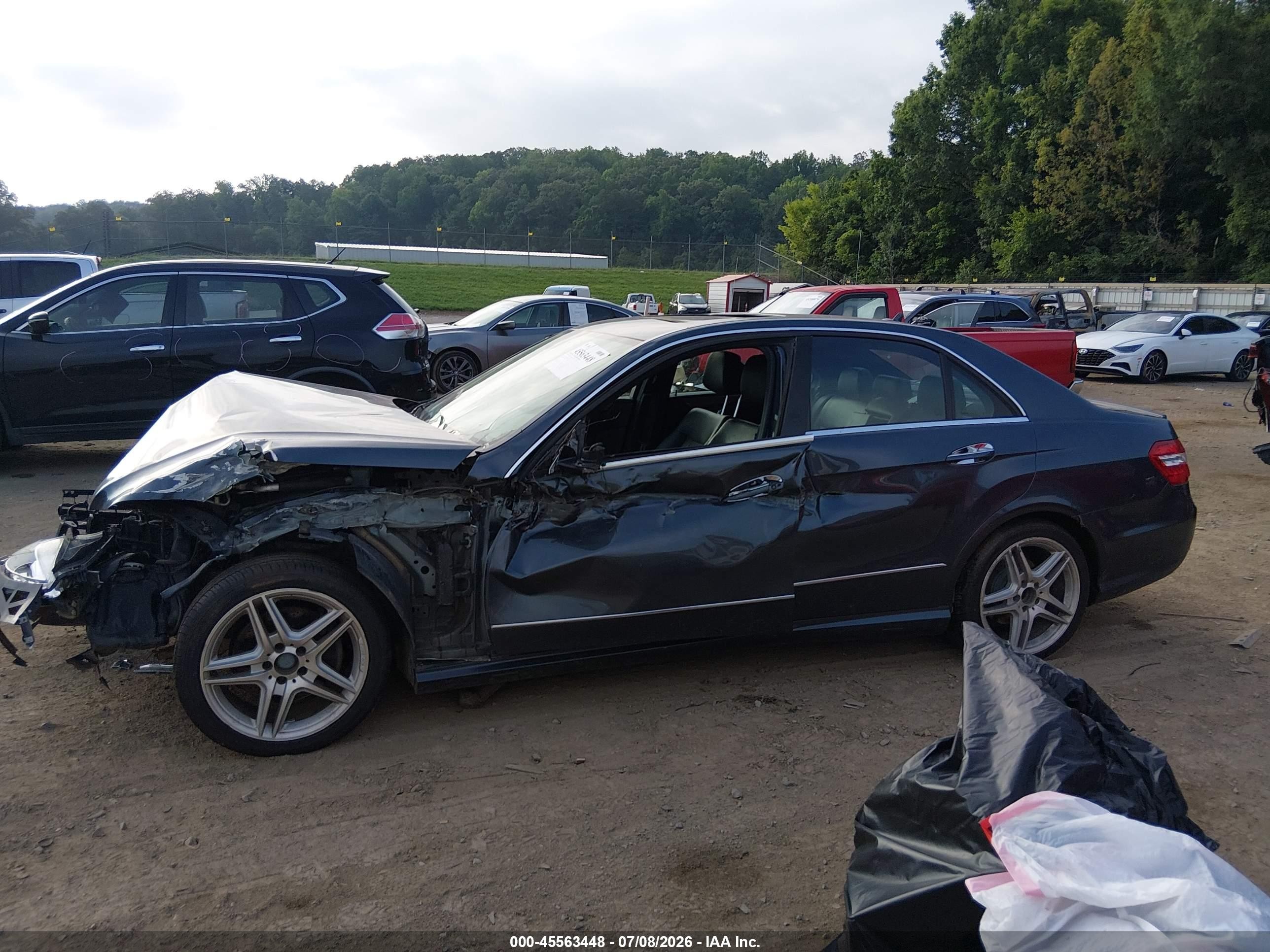 2013 Mercedes-benz E 350   Gray vin: WDDHF5KB0DA747133