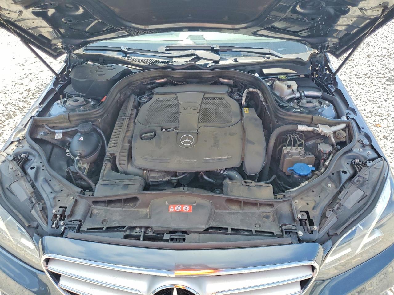 2014 Mercedes-benz E 350 Серый vin: WDDHF5KB0EA777413