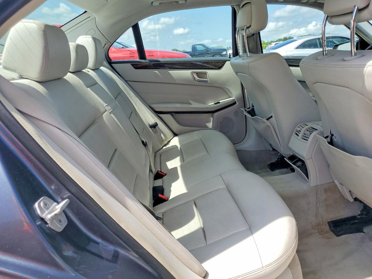 2014 Mercedes-benz E 350 Серый vin: WDDHF5KB0EA777413
