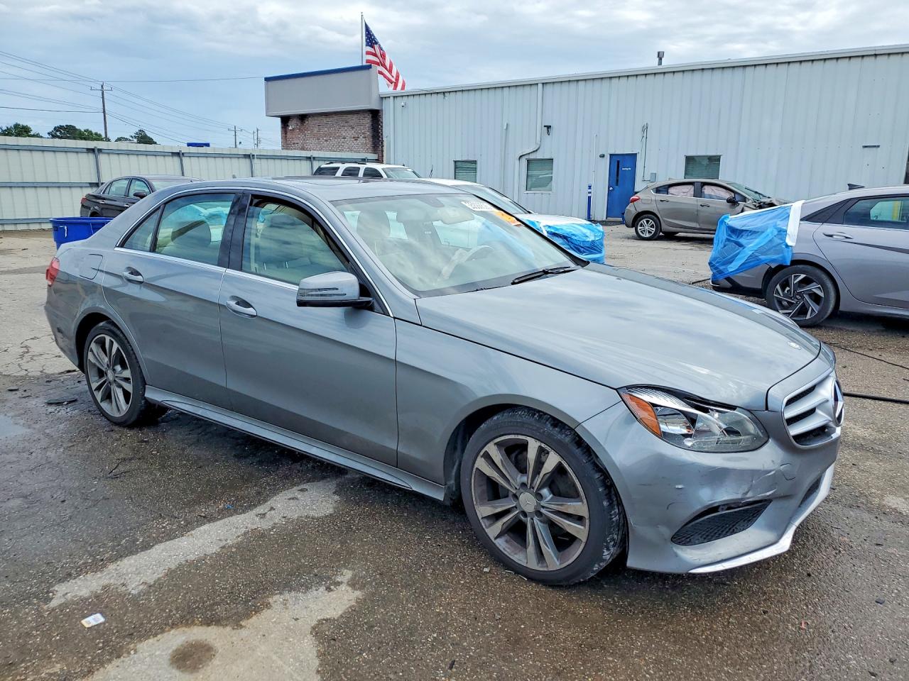2014 Mercedes-benz E 350 Gray vin: WDDHF5KB0EA779355
