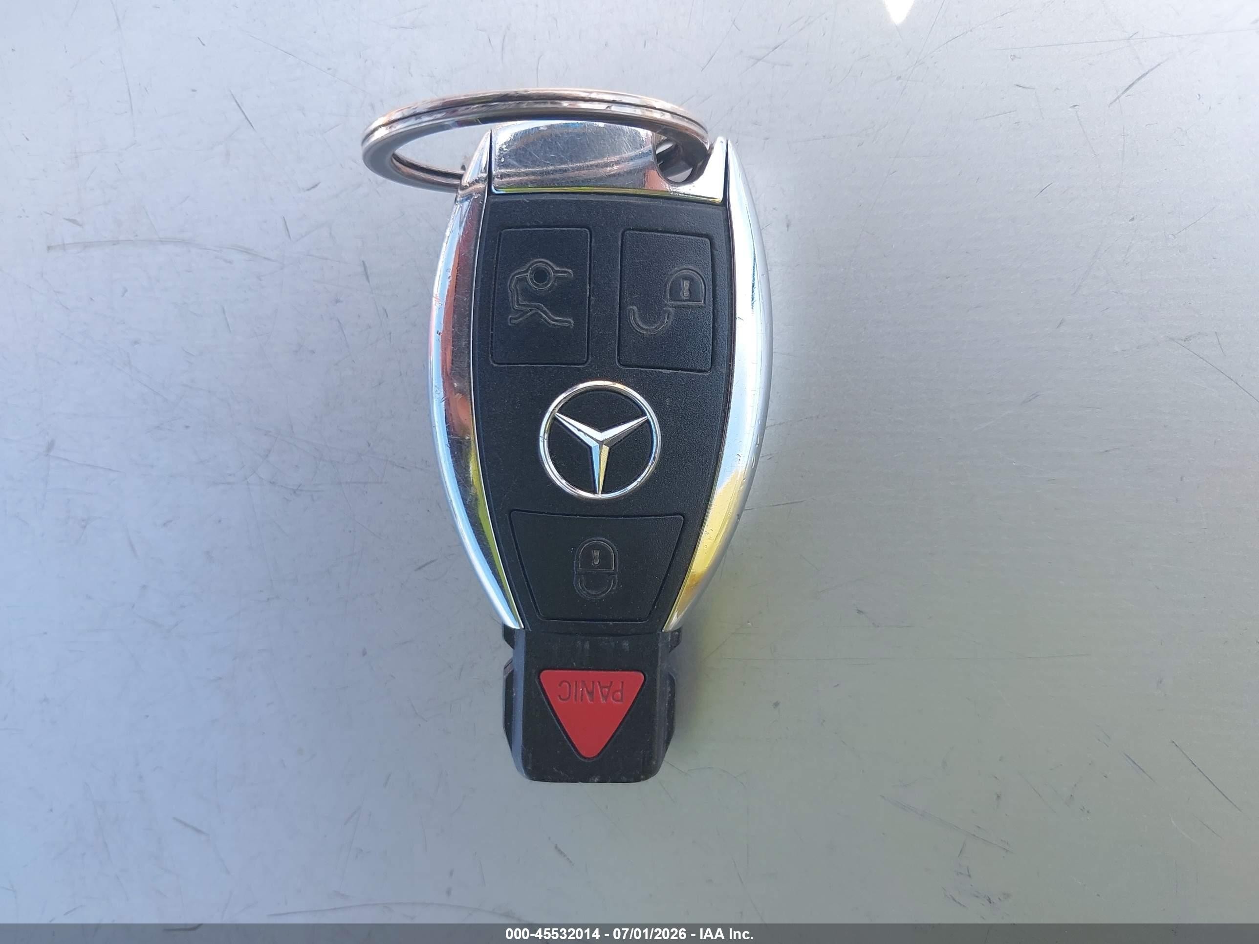 2014 Mercedes-benz E 350   Silver vin: WDDHF5KB0EA781526