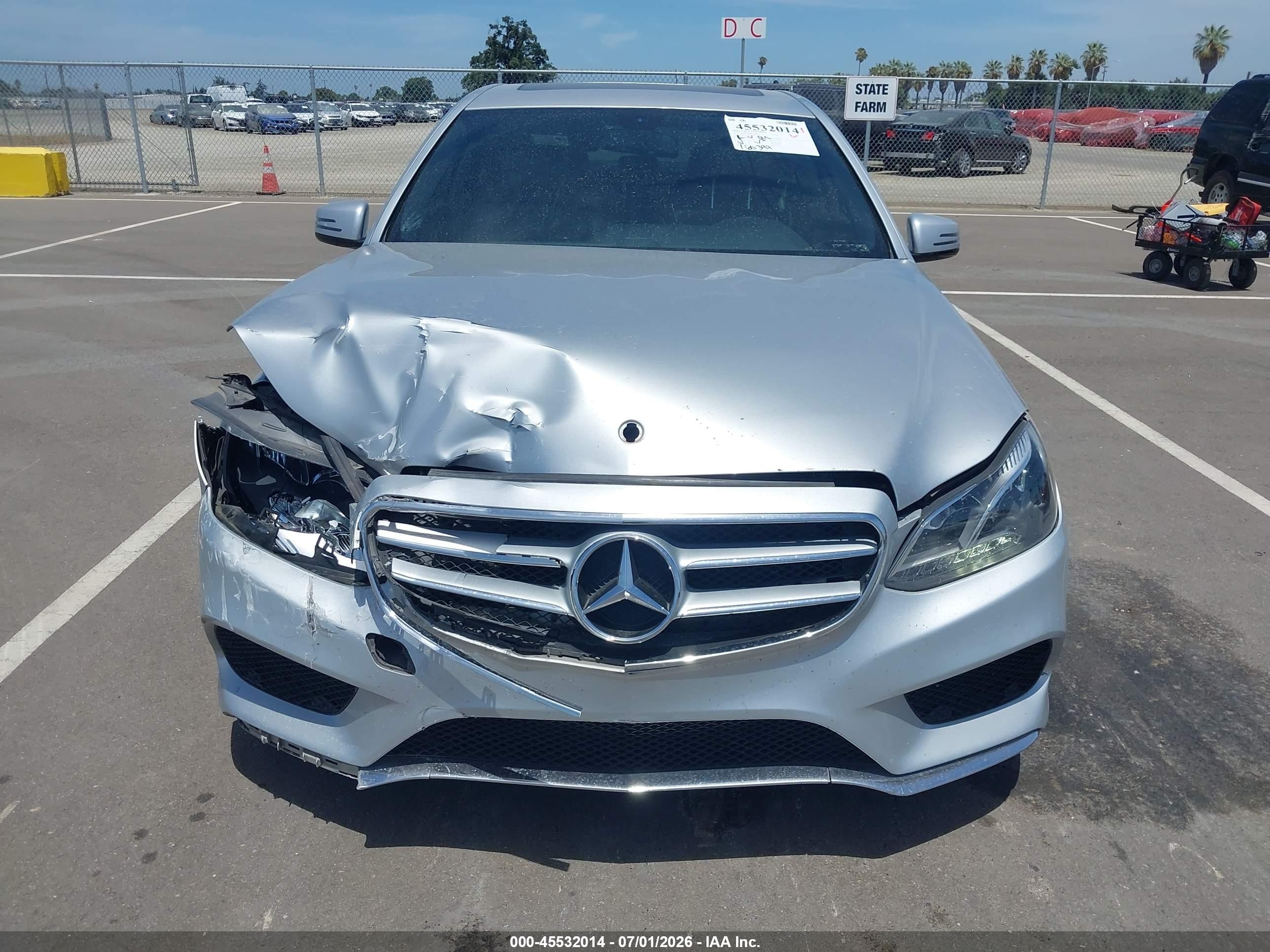 2014 Mercedes-benz E 350   Silver vin: WDDHF5KB0EA781526