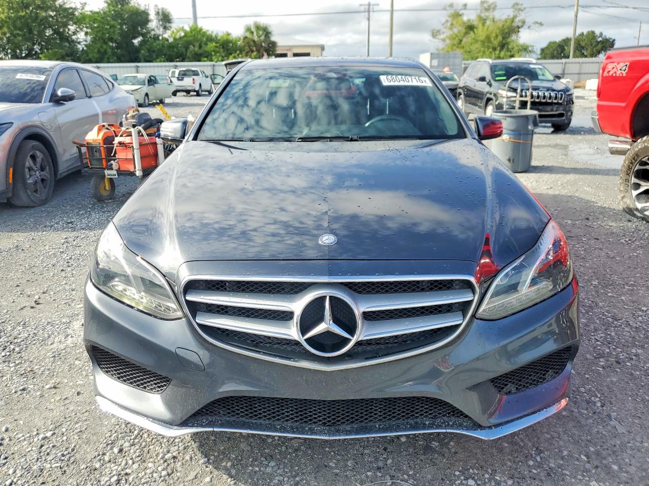 2014 Mercedes-benz E 350 Gray vin: WDDHF5KB0EA840073